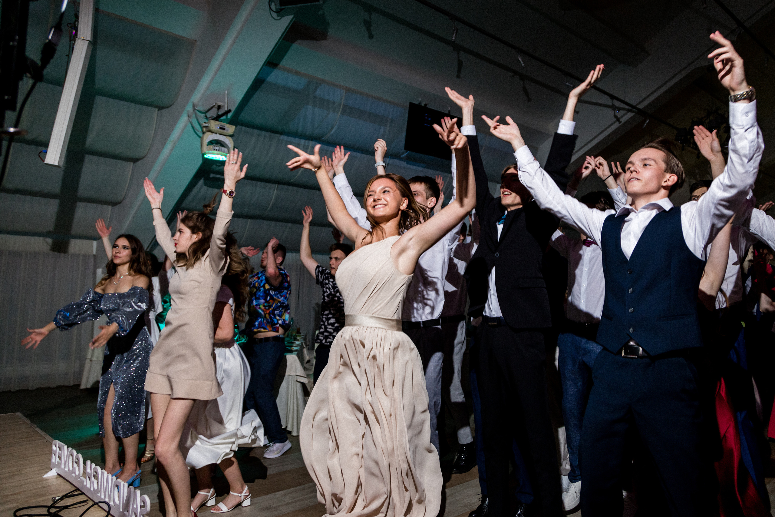 Экономический Лицей. Выпускной. Фотограф Александр Шалагин