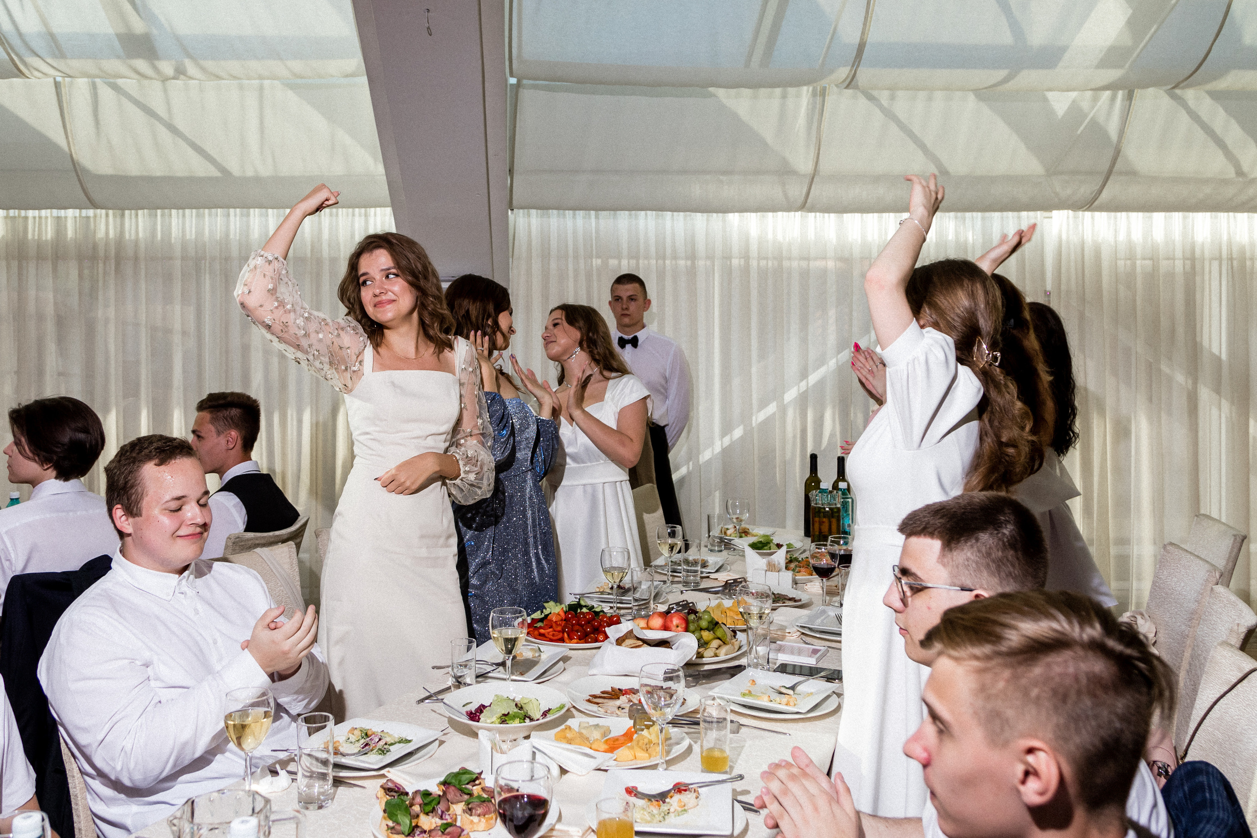 Экономический Лицей. Выпускной. Фотограф Александр Шалагин