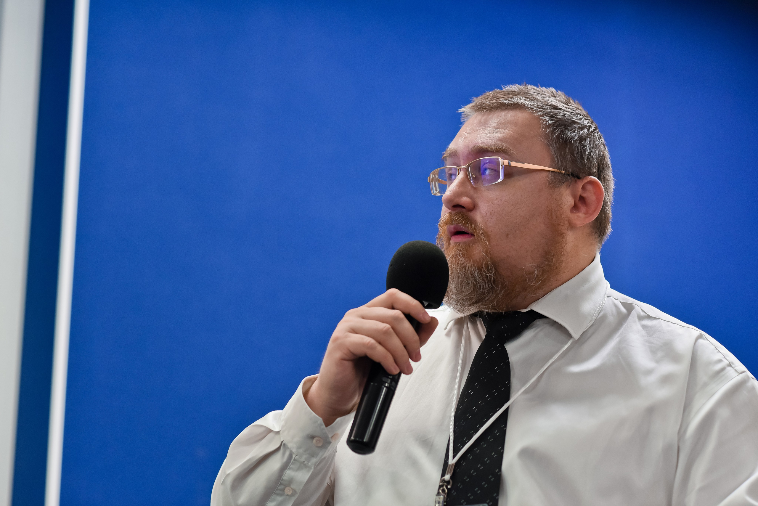 Курсы и тренинги. Анастасия Петрович фотограф, фотокорреспондент в Москве и Санкт-Петербурге. Фотосъёмка репортажа, мероприятия, корпоративная съёмка, контент