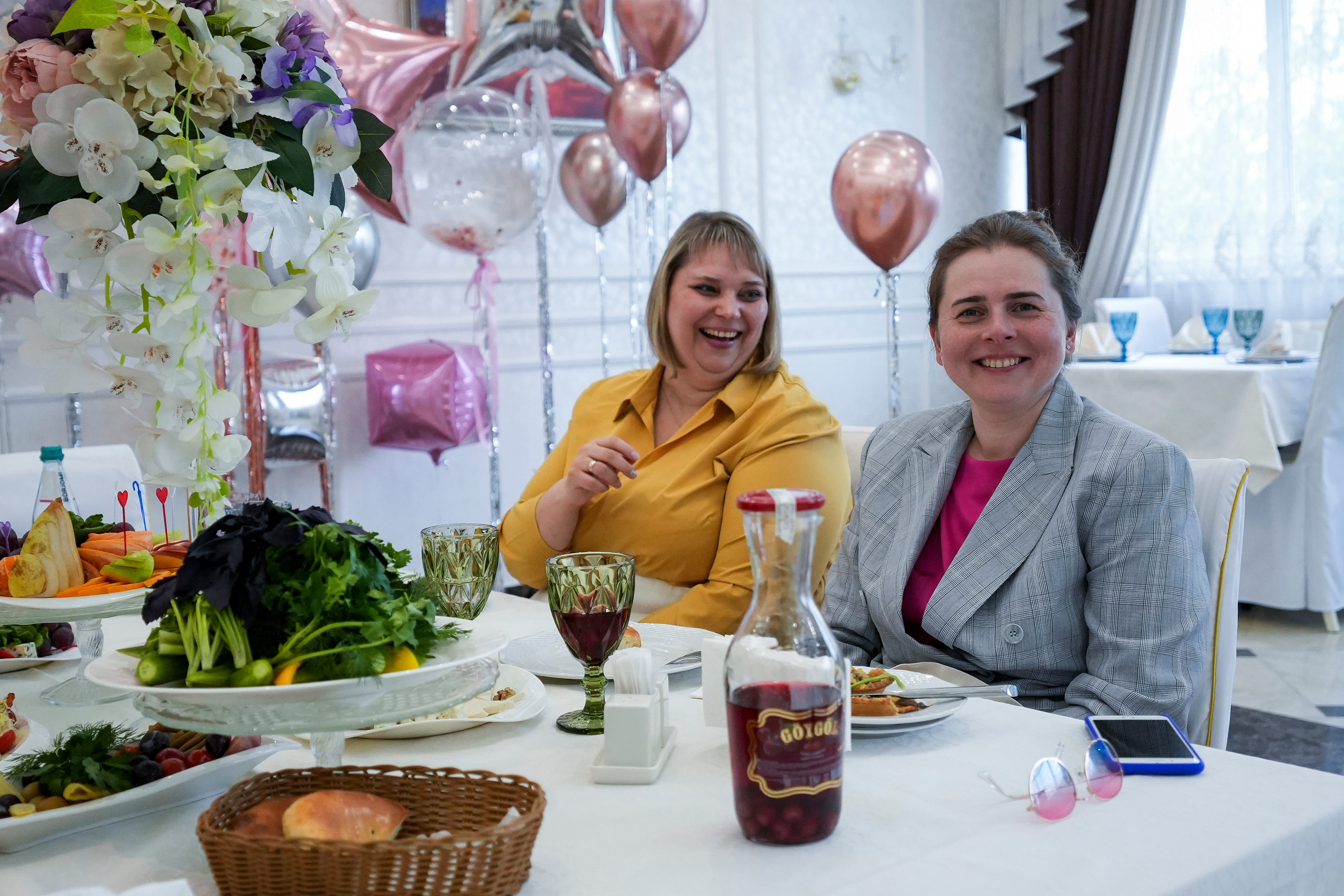 Выпускницы начальной школы. Event фотограф Степанова Александра