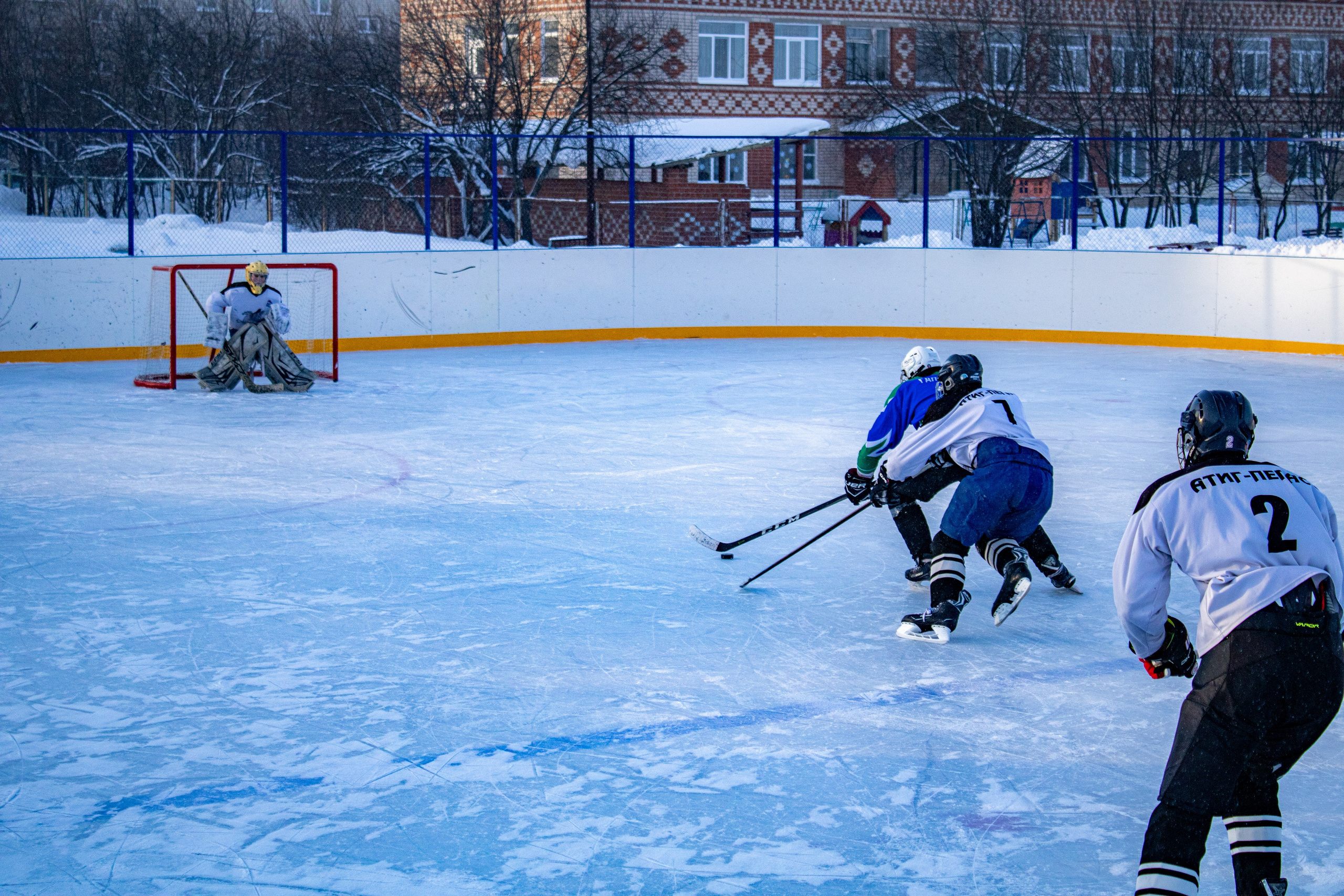 Хоккей г.п Атиг-г.п Дружинино
