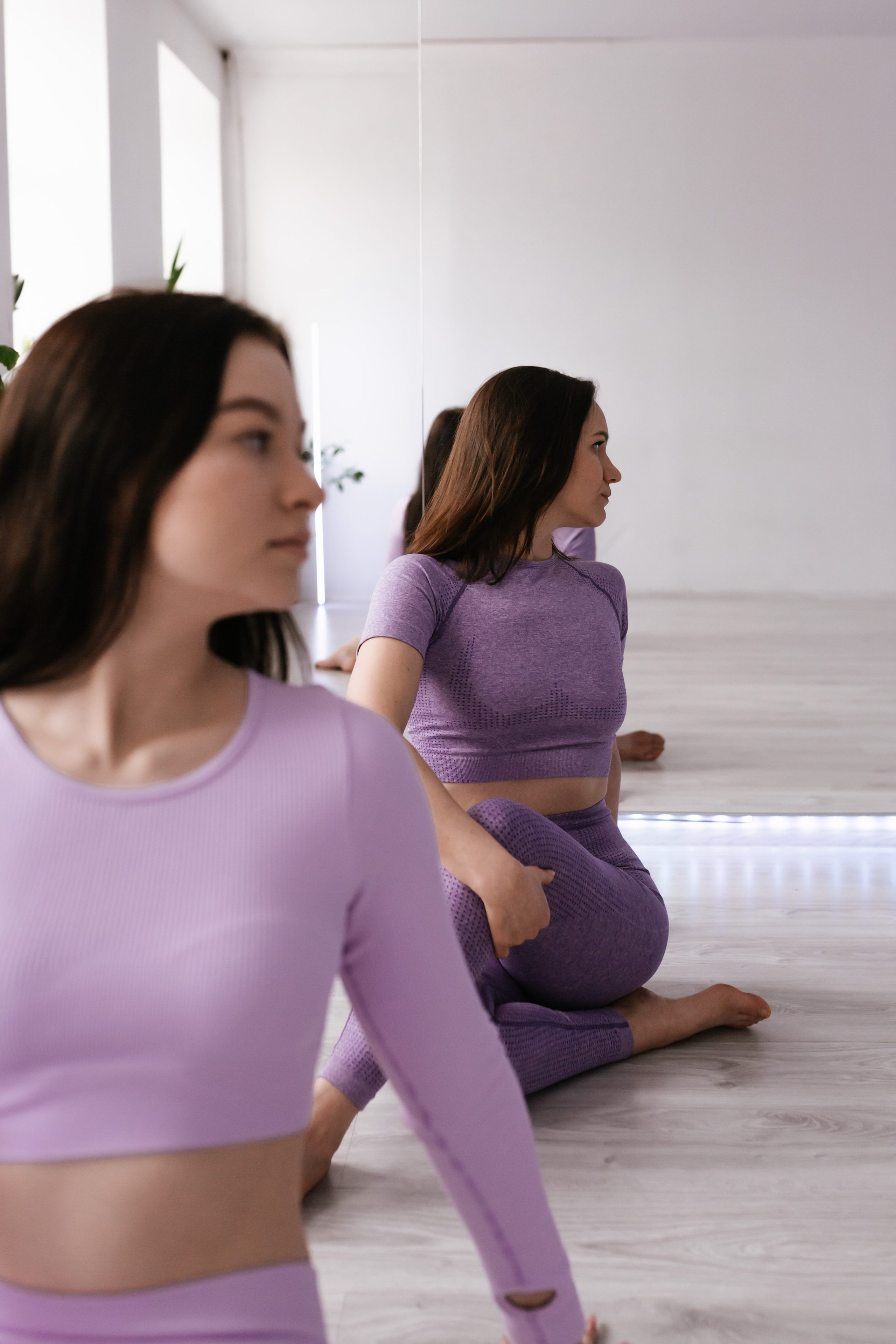 Студия йоги и растяжки SF studio. Свадебный и женский фотограф в Санкт-Петербурге Муртеева Екатерина