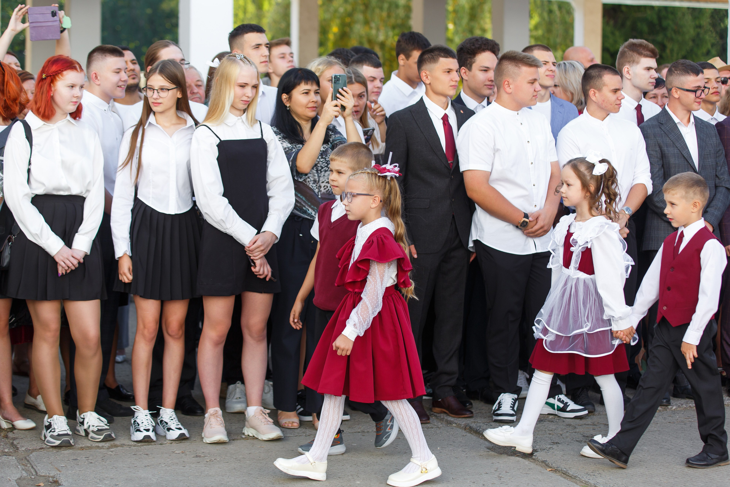 01 СЕНТЯБРЯ 2024 (МБОУ г. Мценска «Средняя школа № 9»). Профессиональный фотограф в Мценске и Орловской области