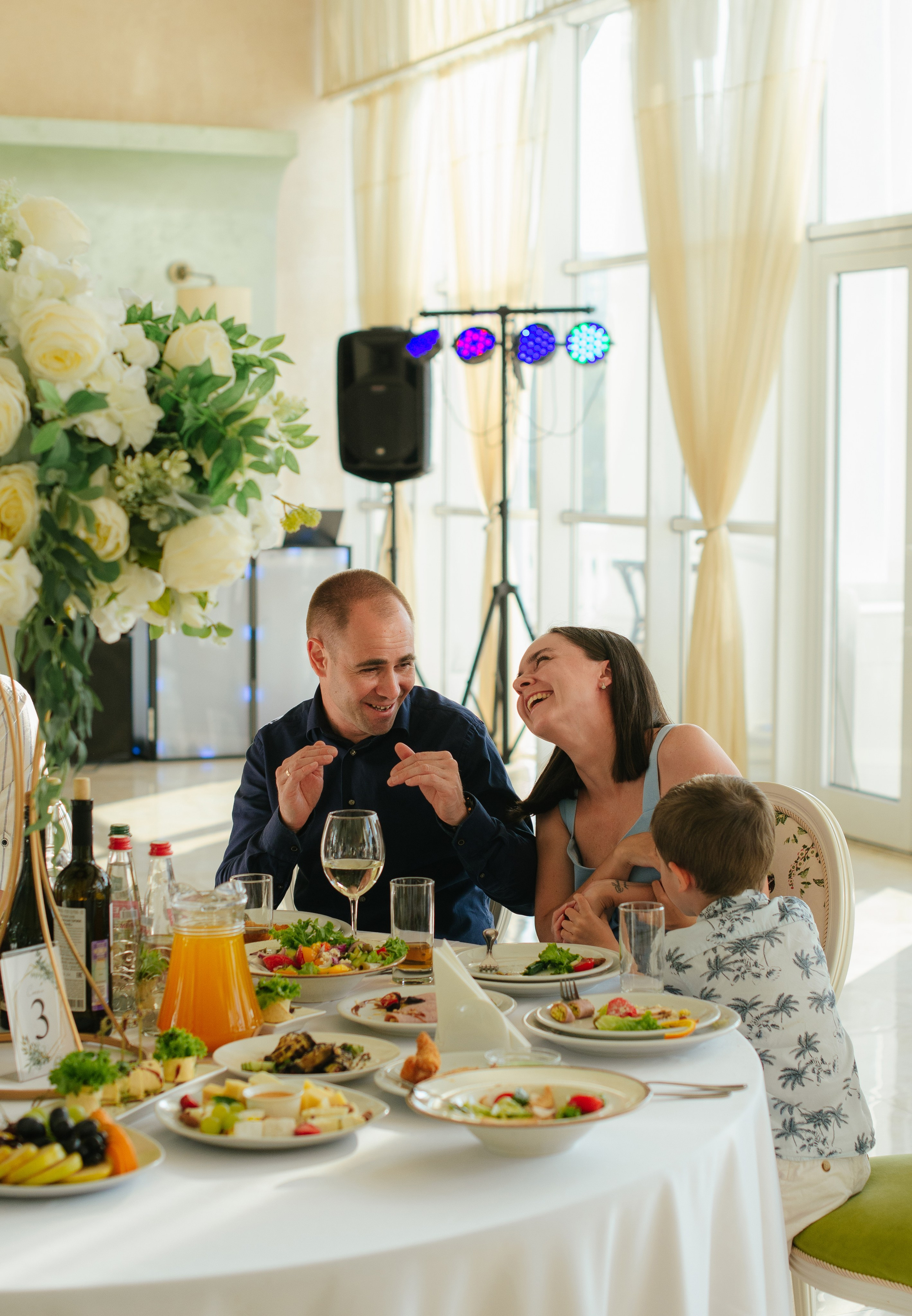 Иван и Лиза (Севастополь). Свадебный, женский, семейный фотограф в Севастополе Юлия Мошенко