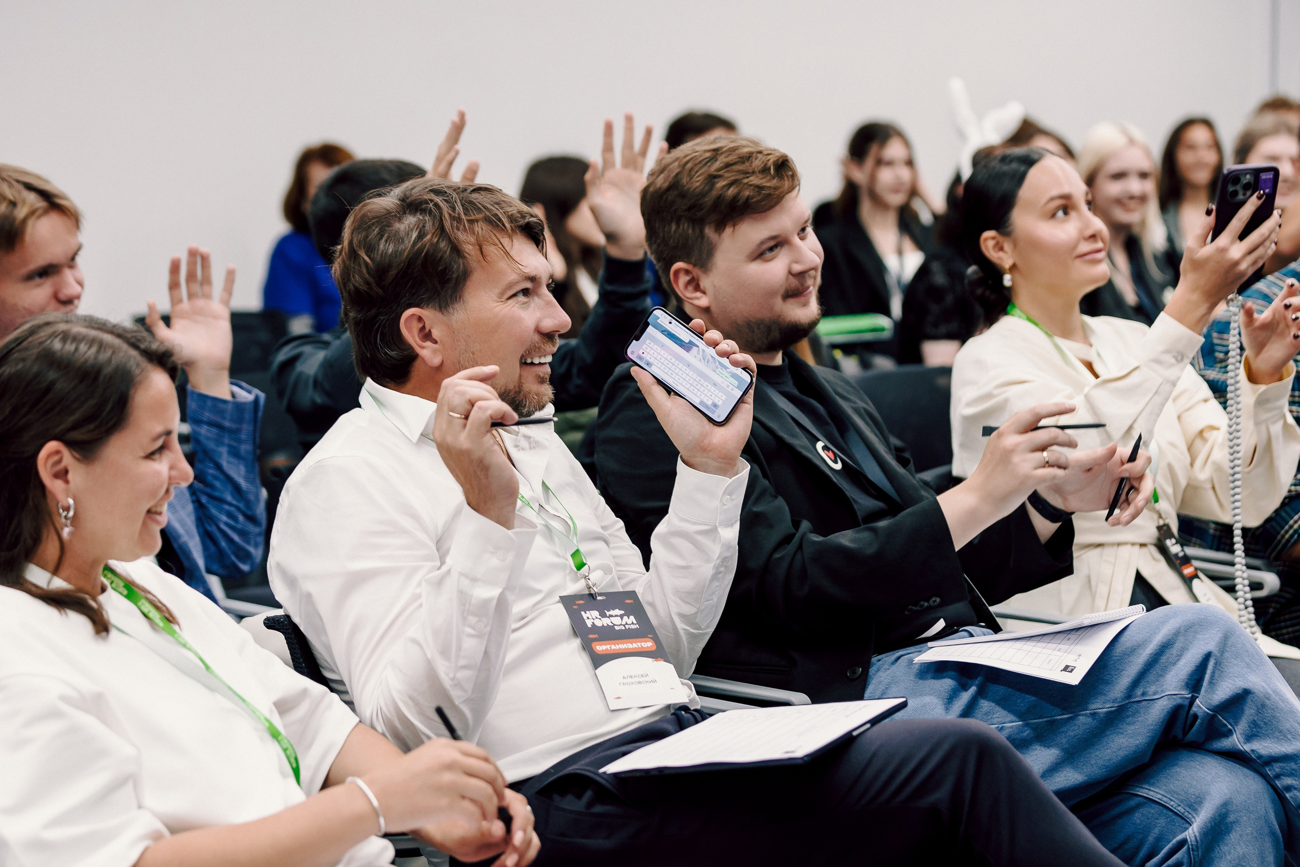 MarHR — Хакатон. Лёшка Варзегов — фотограф