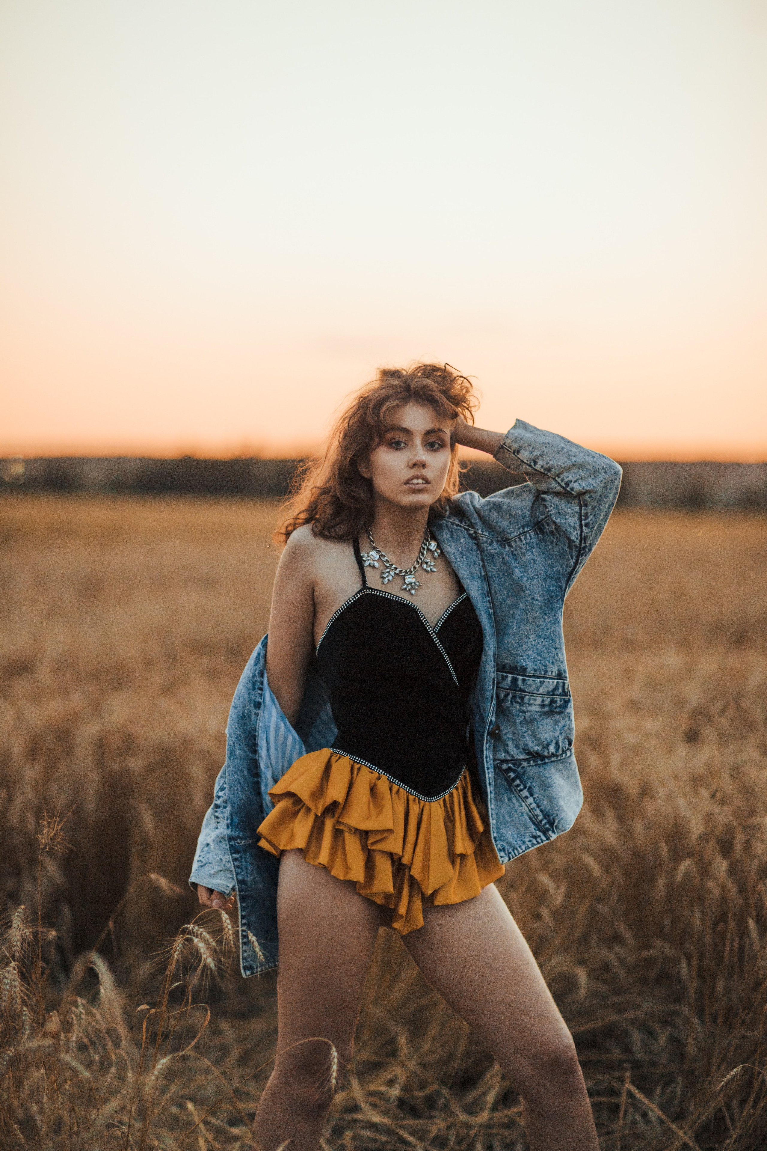 Фотосессия в пшенице для бренда Vintage Dream. Фотограф и видеограф Анна Домашенко
