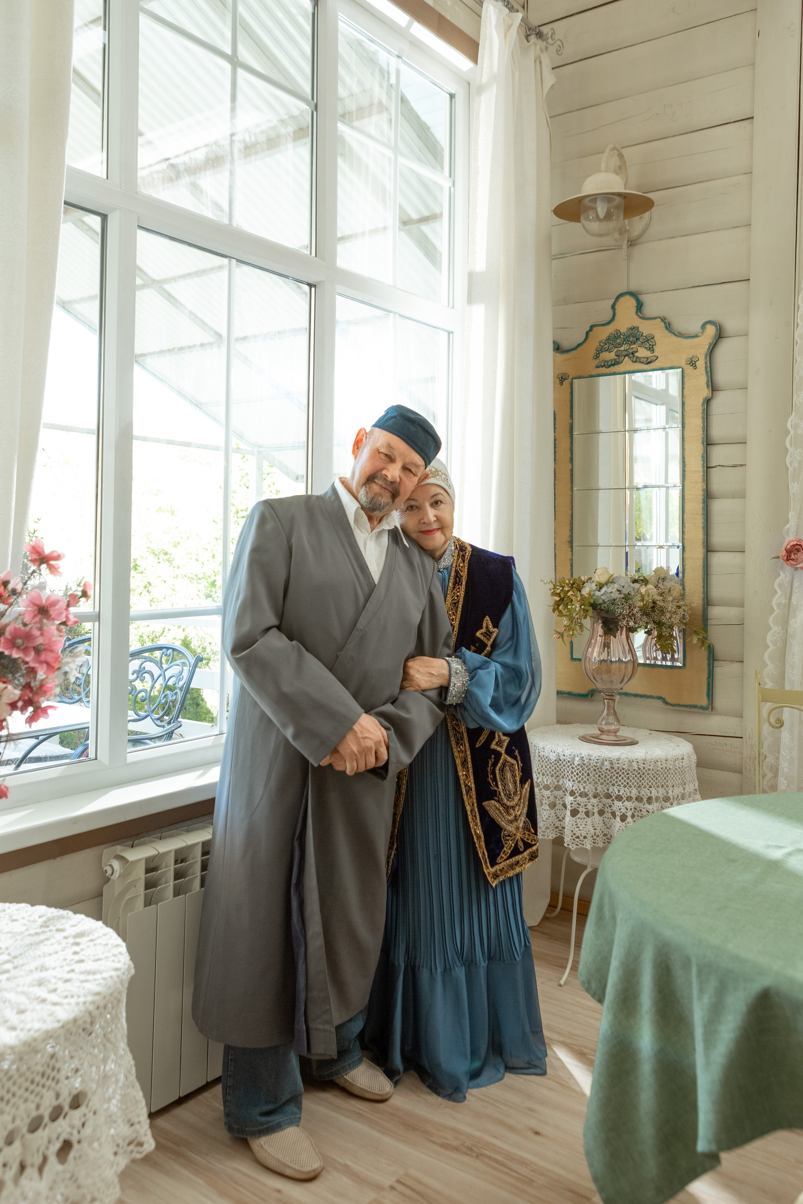 Семейная фотосессия в татарском и европейском стиле. Рекламный, предметный, репортажный, семейный фотограф и художник в Москве