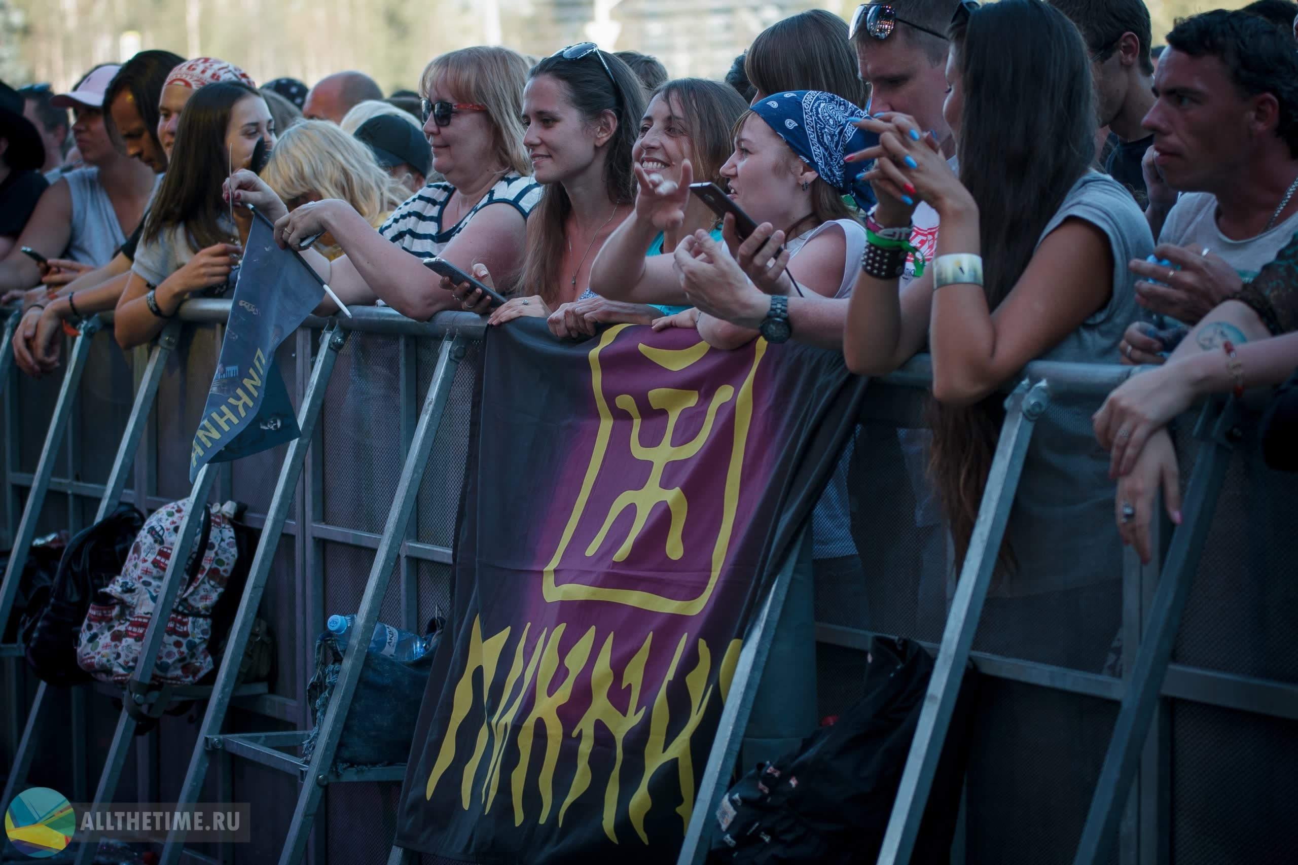 НАШИ В ГОРОДЕ. Магия музыки в кадре: Концертная Фотография