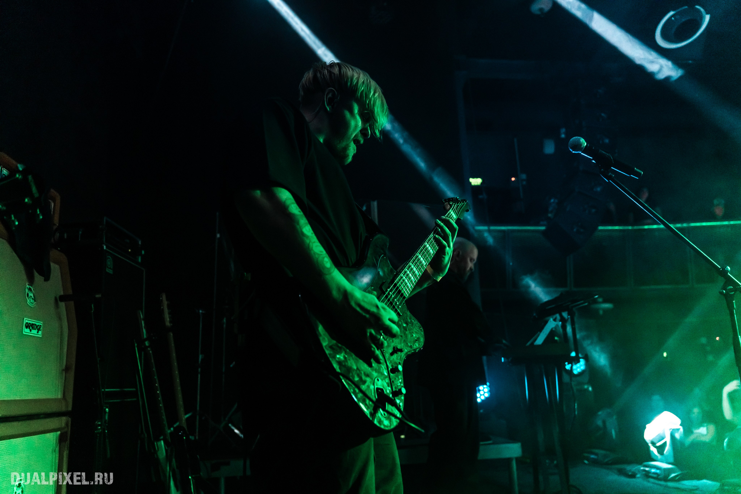 DenDerty концерт в Москве 30.03.2025. Магия музыки в кадре: Концертная Фотография