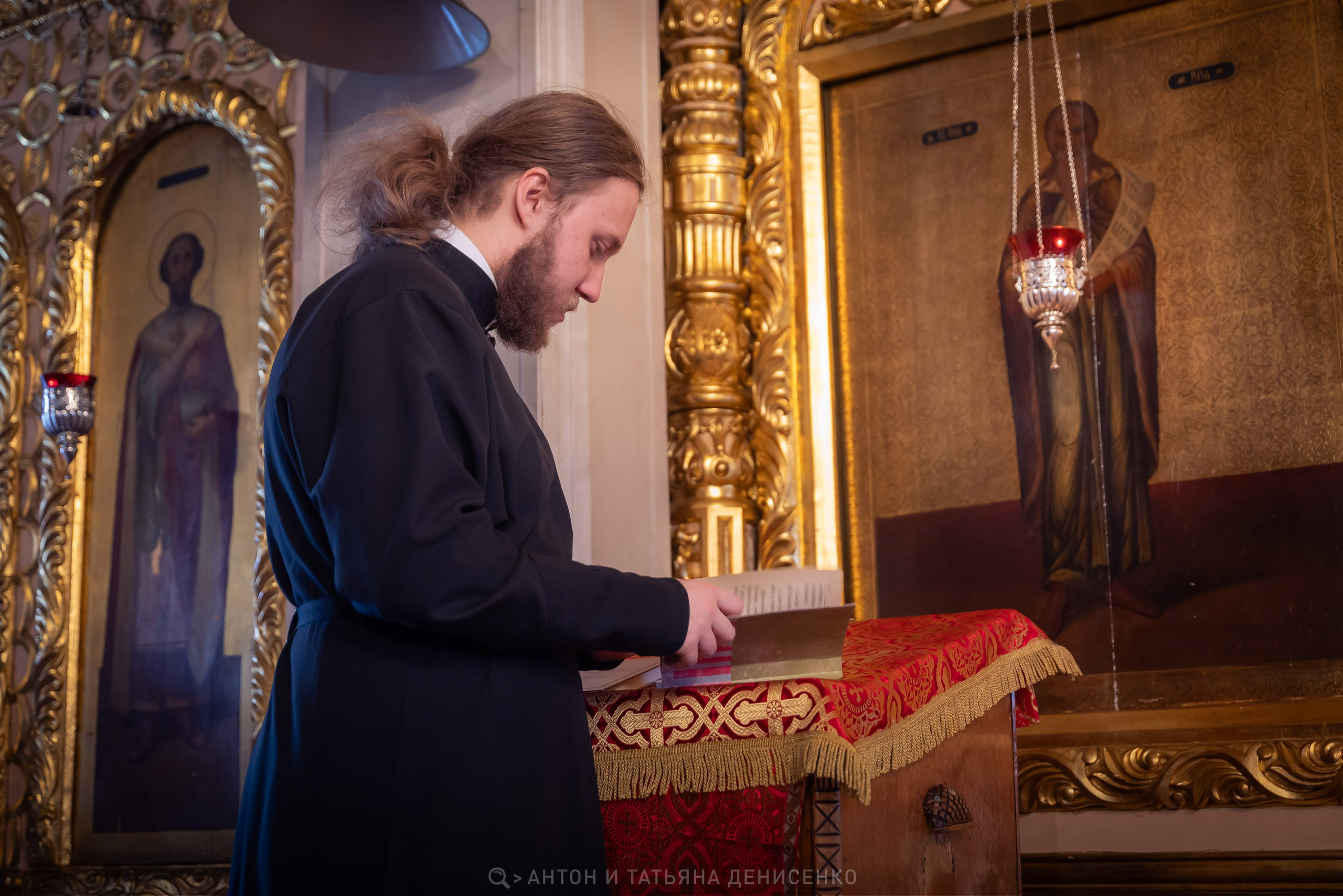 Храм Преображения Господня в Богородском. Антипасха. Антон и Татьяна Денисенко — В храме