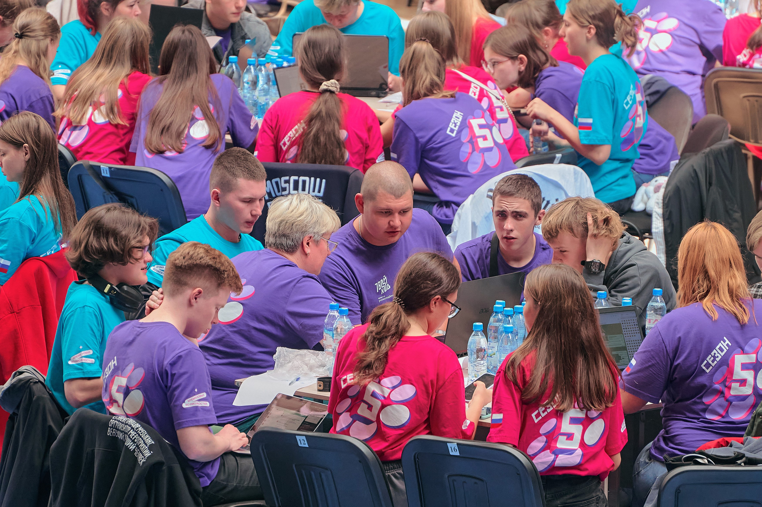 Большая перемена. Фотограф Яковлев Роман — Красноярск