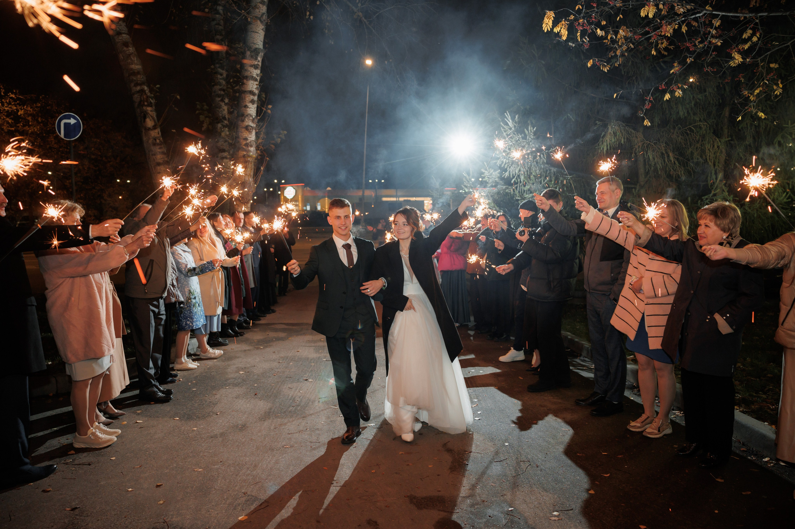 Константин и Дарья, ЗАГС ВДНХ, отель Soluxe, ресторан «Антик». Свадебный и репортажный фотограф (Москва, Королев и другие)