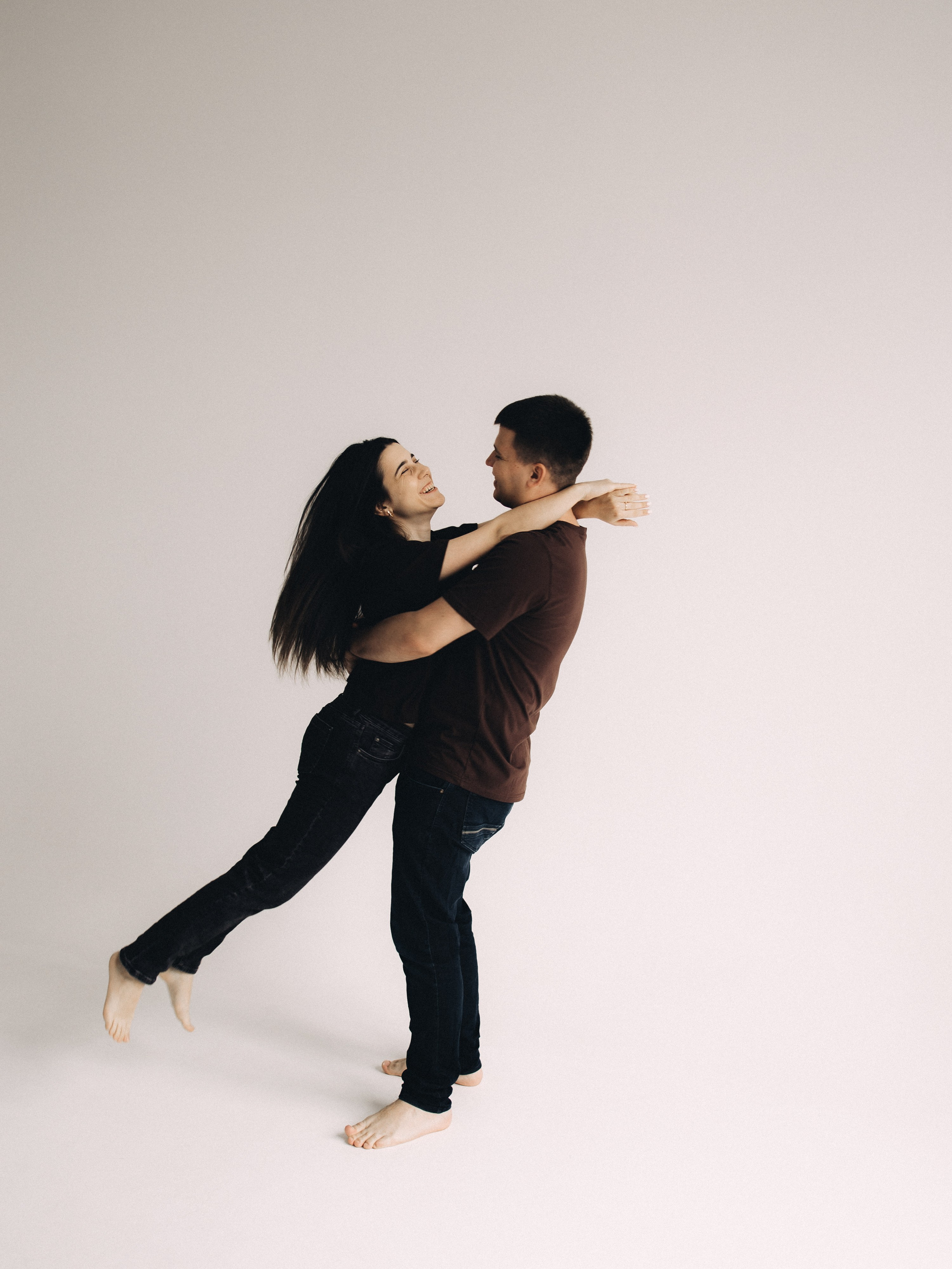 Захар и Галя. Минимализм. Семейный фотограф в Краснодаре Храмова Анна