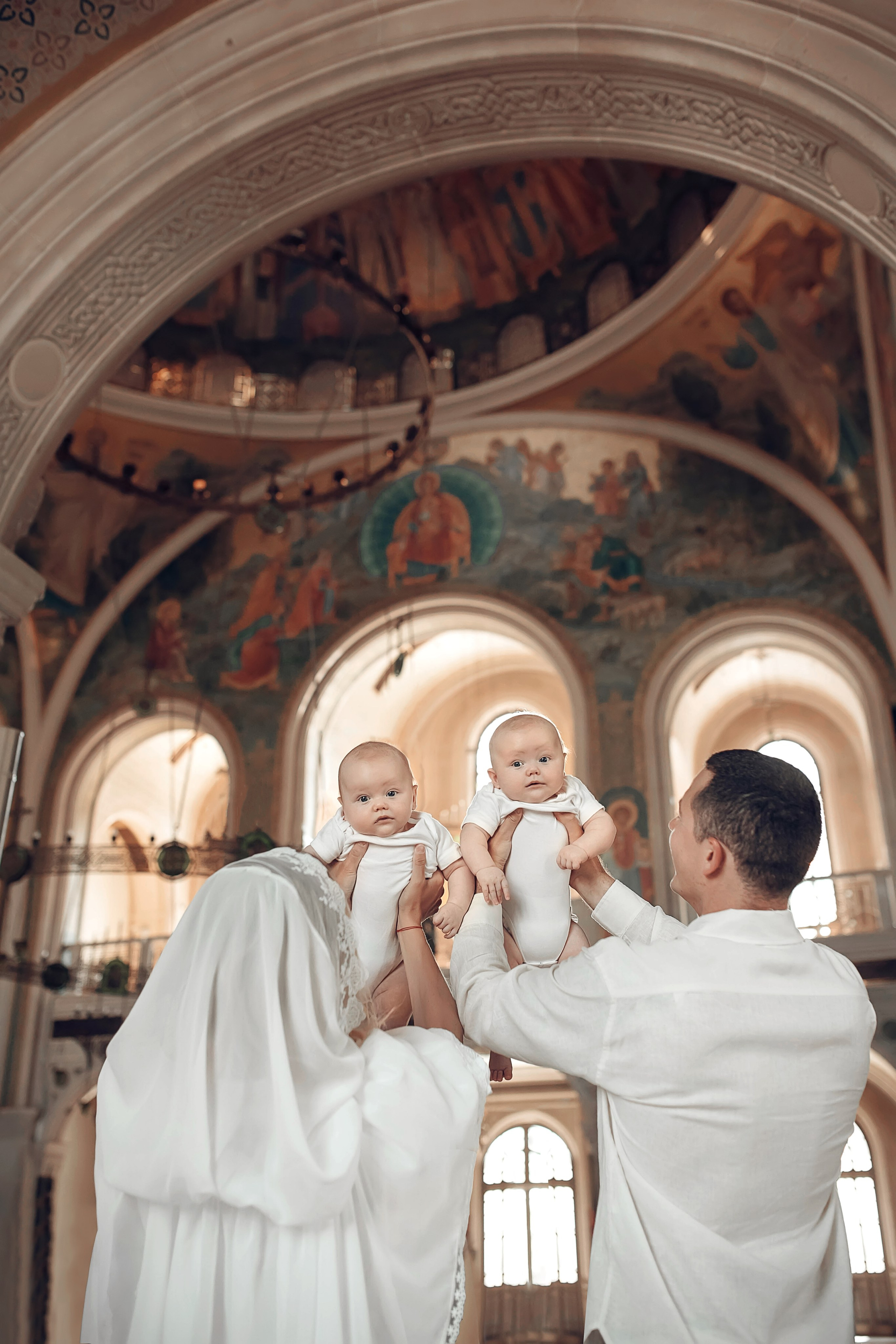 Фотограф на таинство крещения и венчание в храмах Москвы и MO. Moscow_CPC