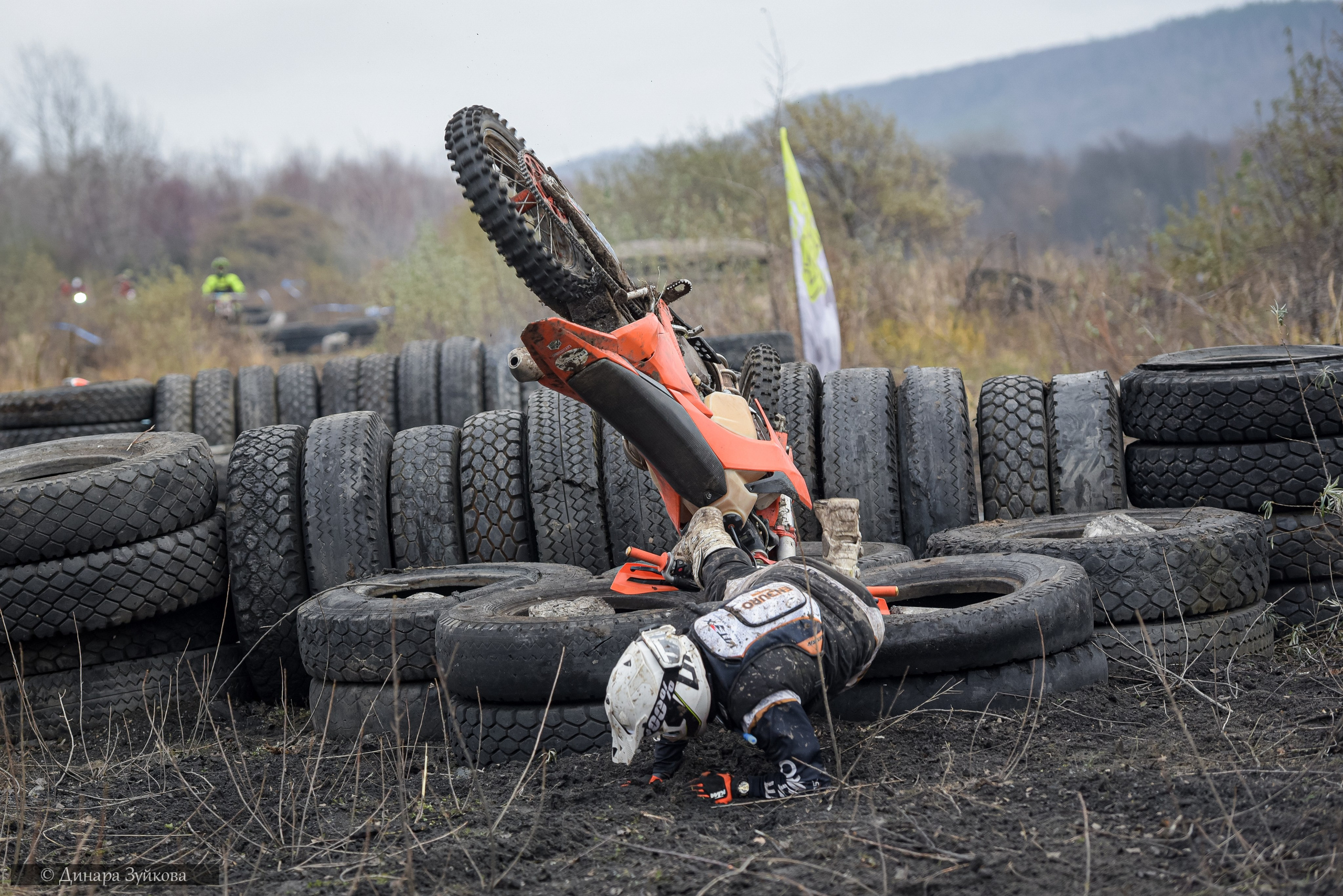 На местности. V этап. Мотофотограф в Нижнем Новгороде Динара Зуйкова