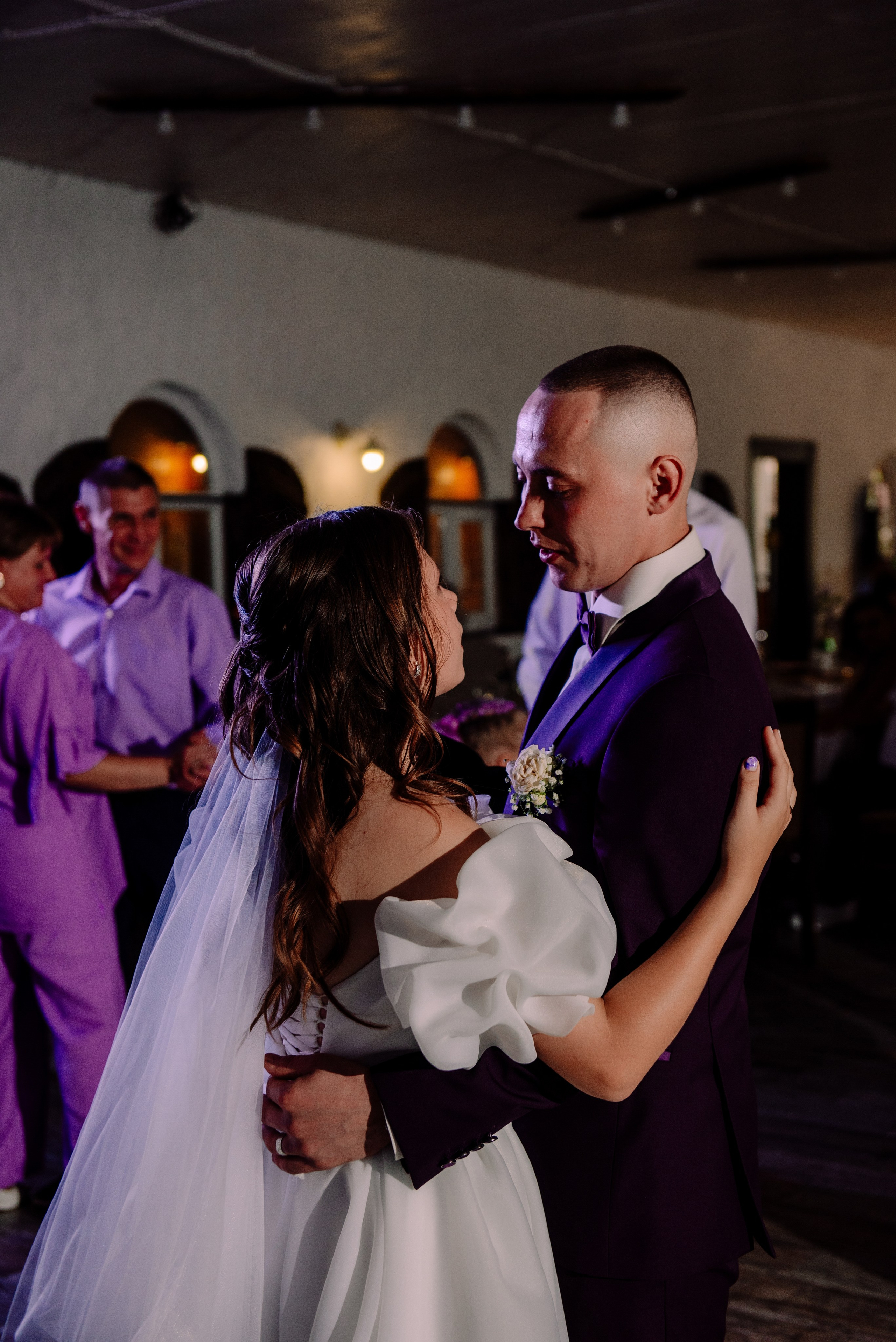 Юля и Саша — душевный банкет. Семейный и свадебный фотограф в Рязани Лиза Голованова