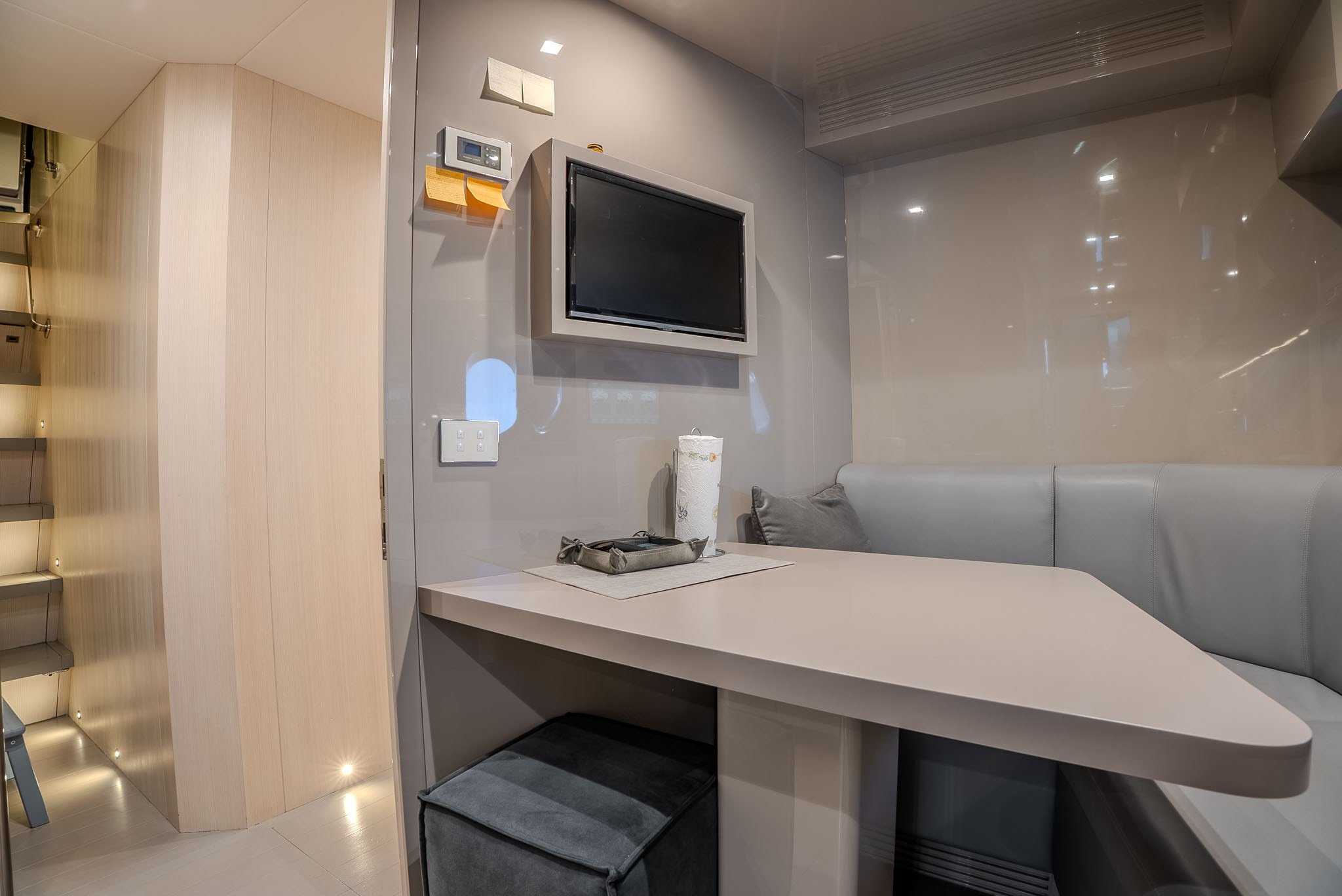 AB 100 Spectre. Яхтенный фотограф в Санкт-Петербурге Алексей Глухов