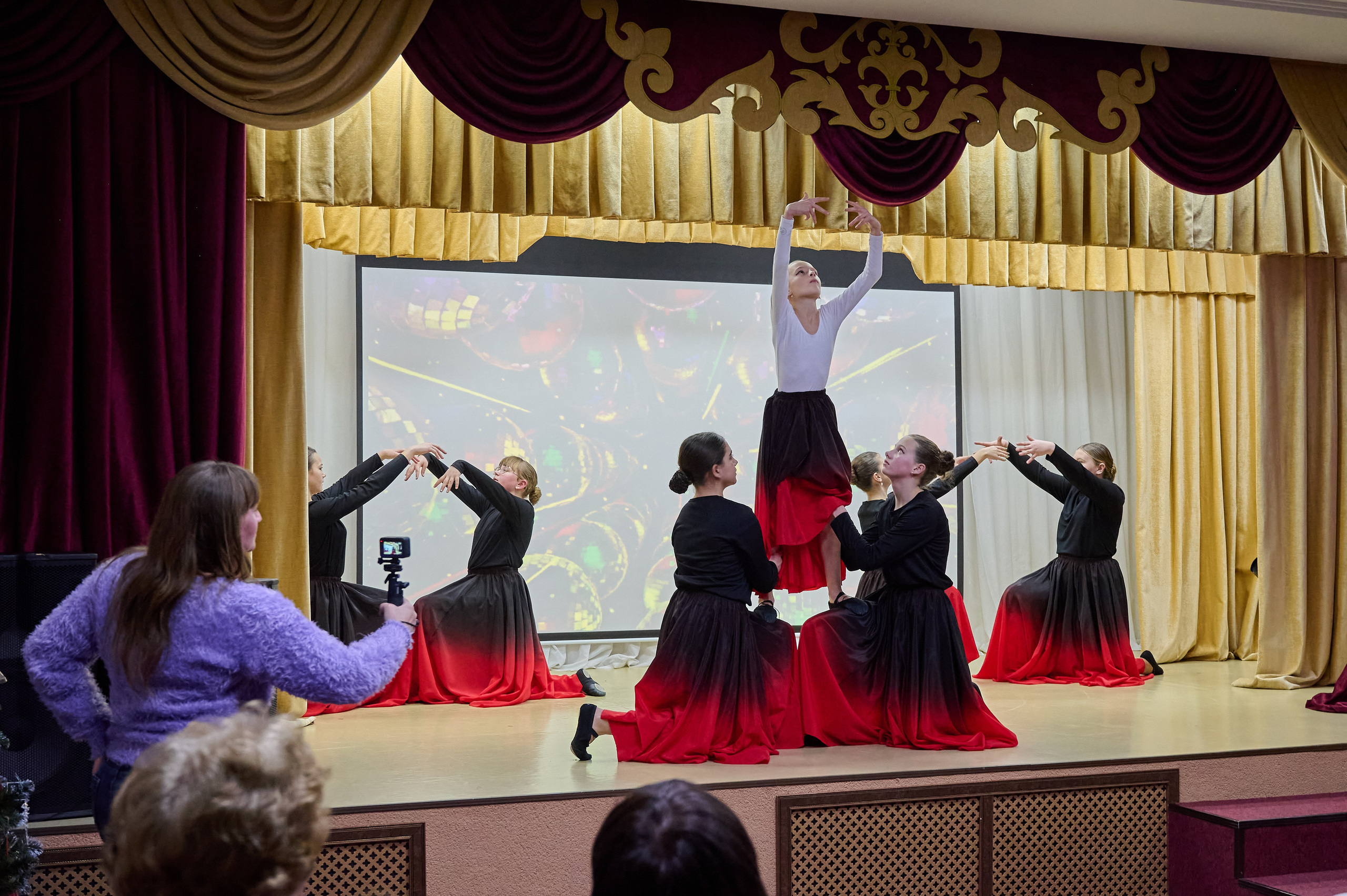 Концерт в ДК с. Виноградное. Жизнь курорта Кабардинка в фотографиях