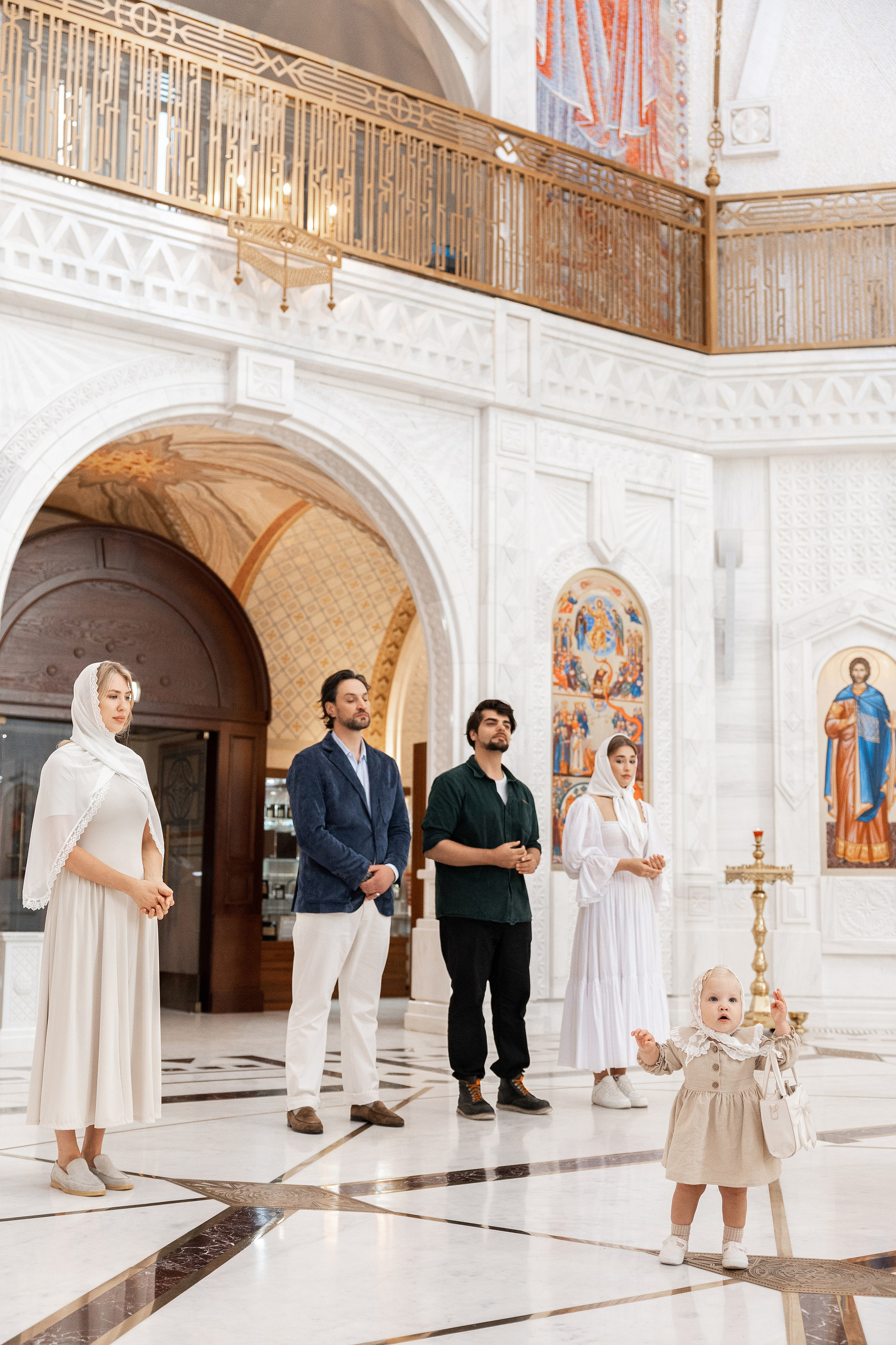 Крещение Аделины. Фотограф Крещение, Выписка москва