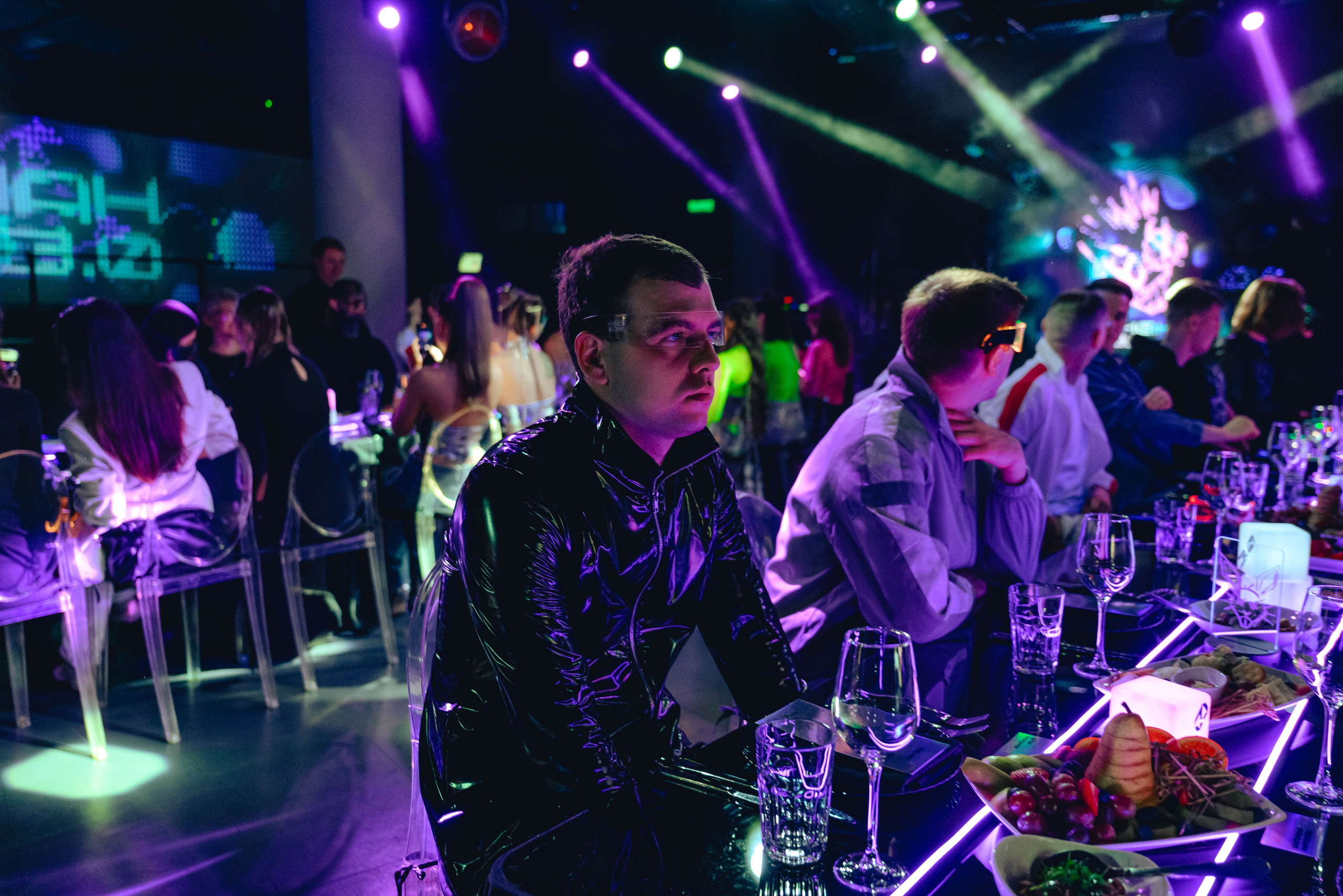 РОМАН 3.0. Максим Комаров — Профессиональный фотограф