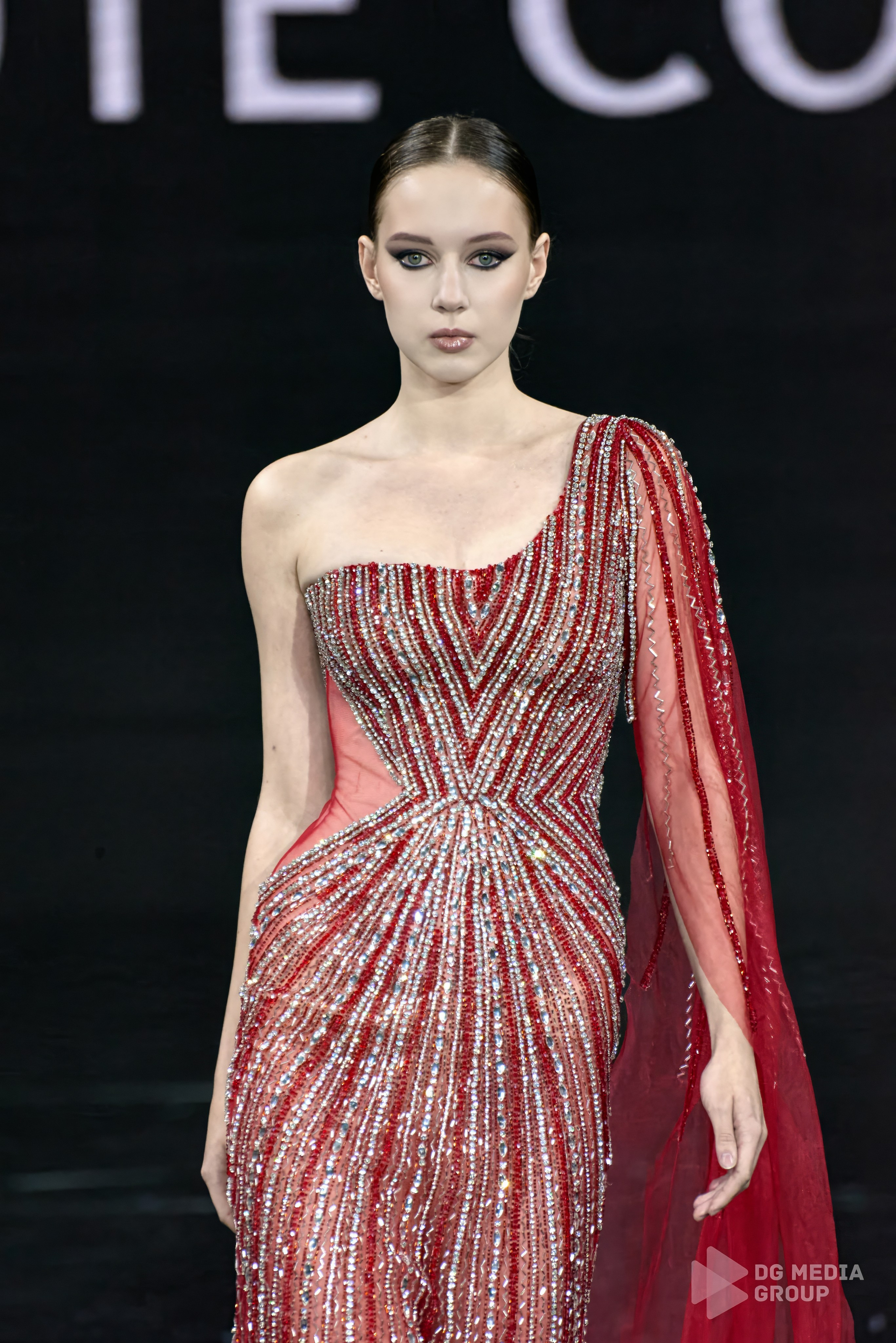 Создаем контент для модных показов. DG MEDIA GROUP | Контент для модных показов и концертов