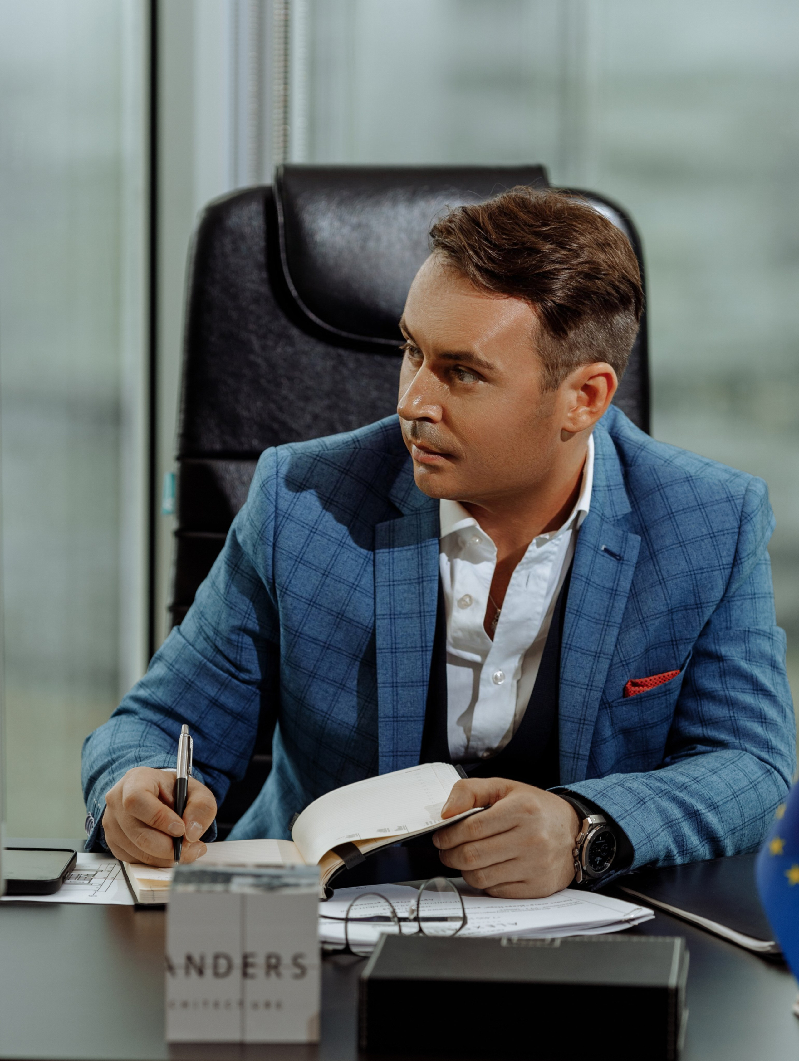 ALEXANDER. Фотограф для маркетплейсов в Москве Озерова Кристина