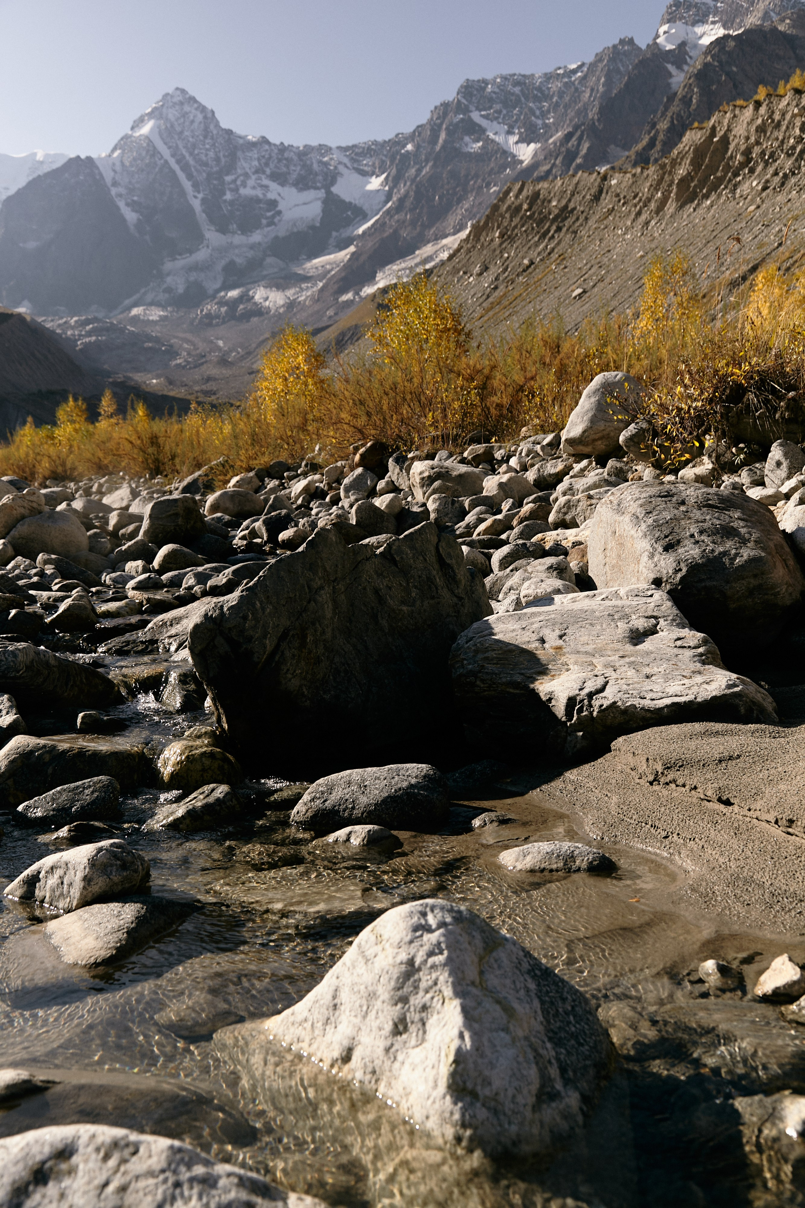 Чегем, дорога к леднику Шаурту. Фотограф Продюсер в горах КБР / Москва  Нальчик Горы