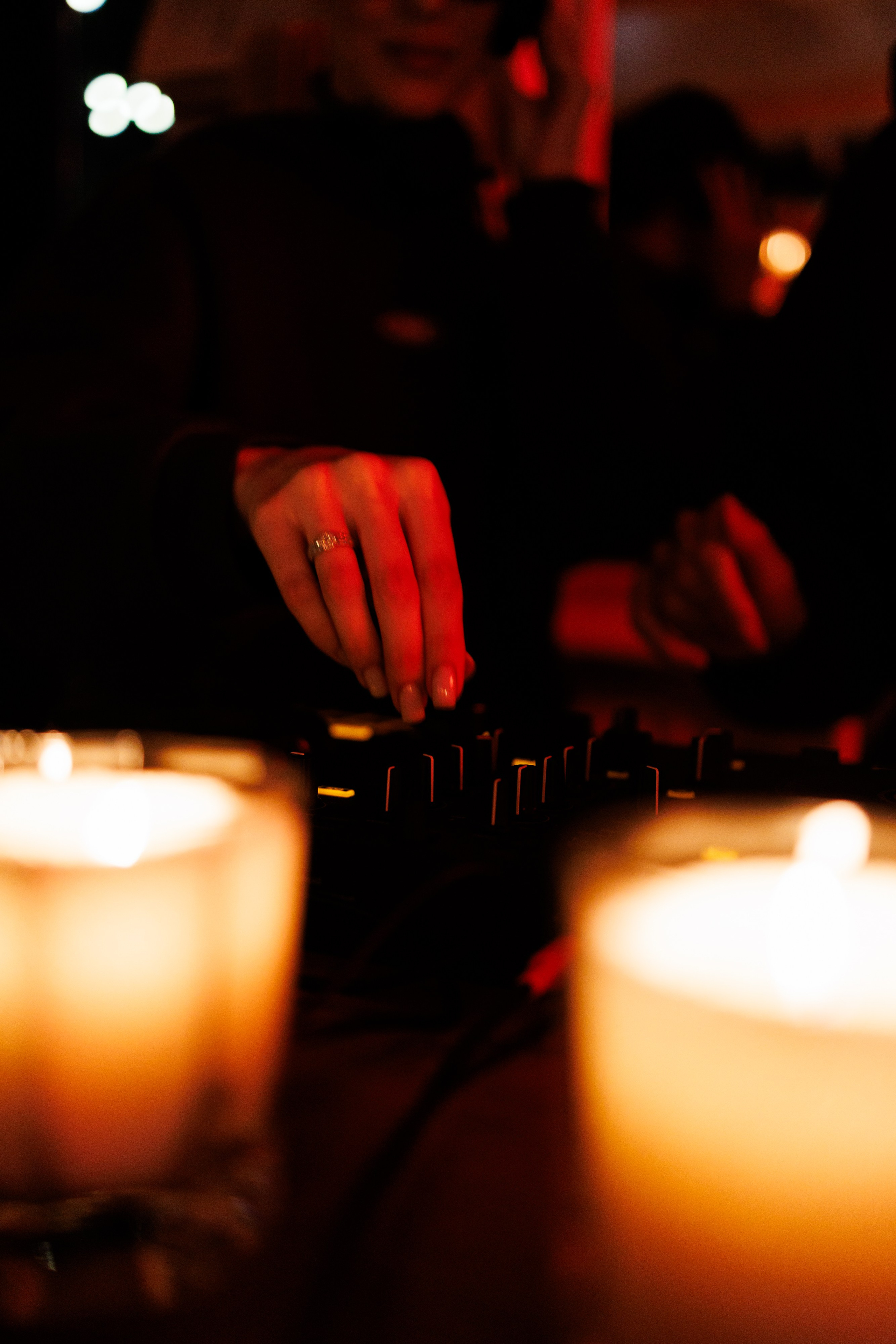 День рождения винного бара Оптимист. Https://andreysolodov.ru