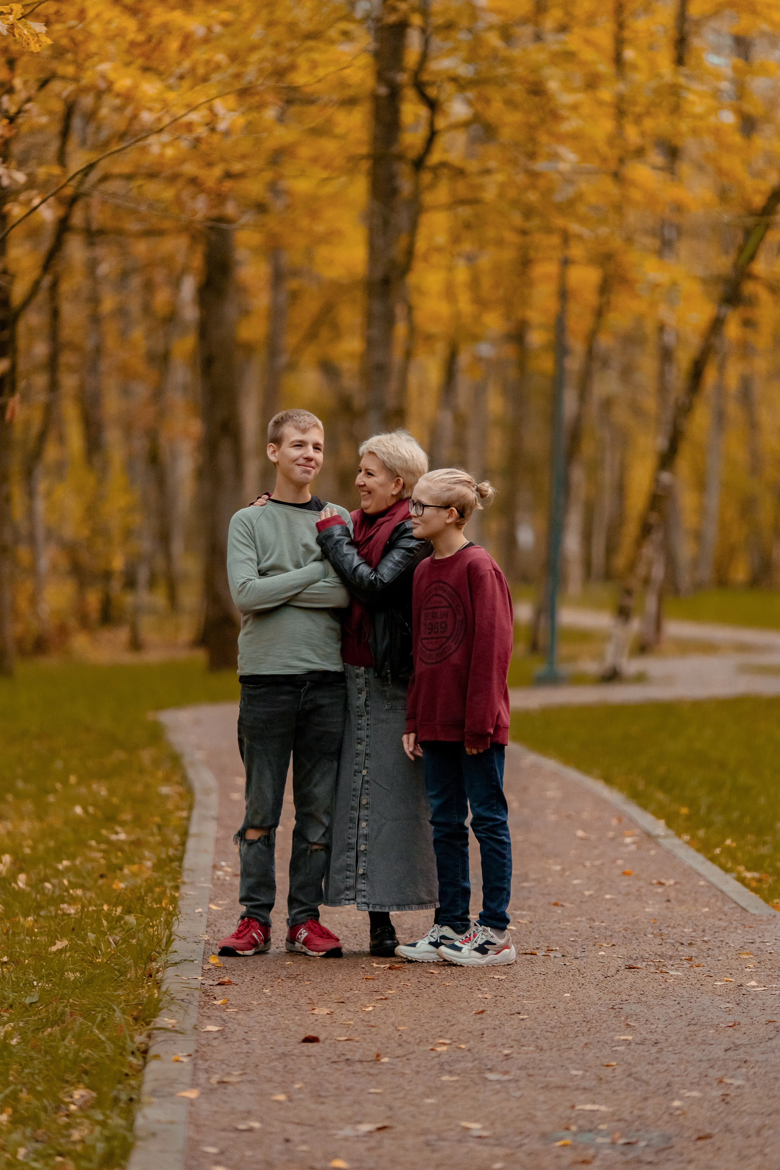 Классная фотосессия для мамы с сыновьями. Фото и видео Москва, Московский. Свадебный фотограф, видеограф, фотосессии, видеосъемка