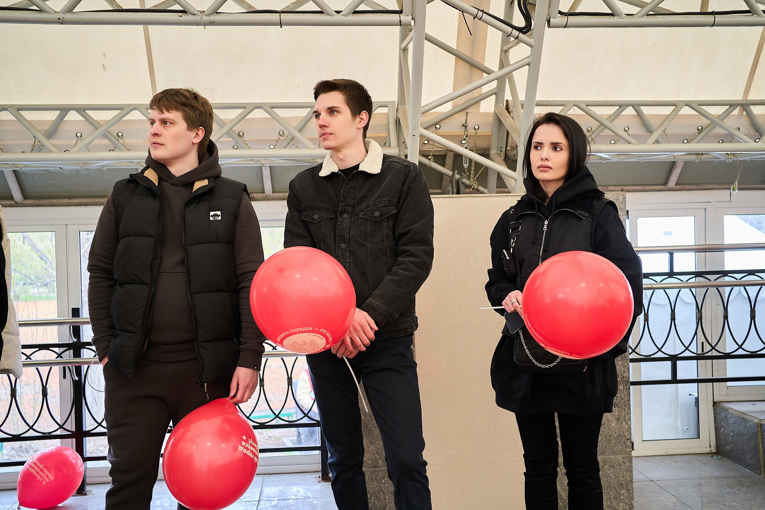 Субботник у Управления делами Мэра и Правительства Москвы. Фотограф и Видеограф в Москве. Олег Корушев