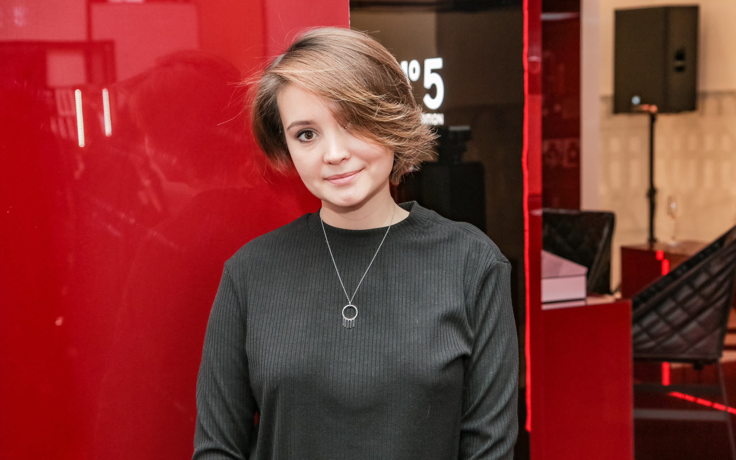 Chanel Екатеринбург. Предметный и репортажный фотограф Алексей Кротов