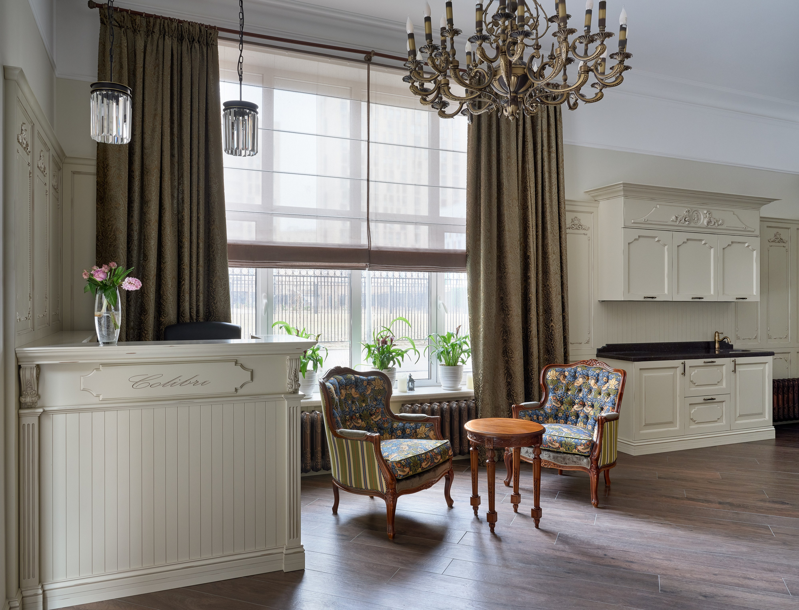 Салон красоты в классическом стиле. Фотограф Наталья Вершинина