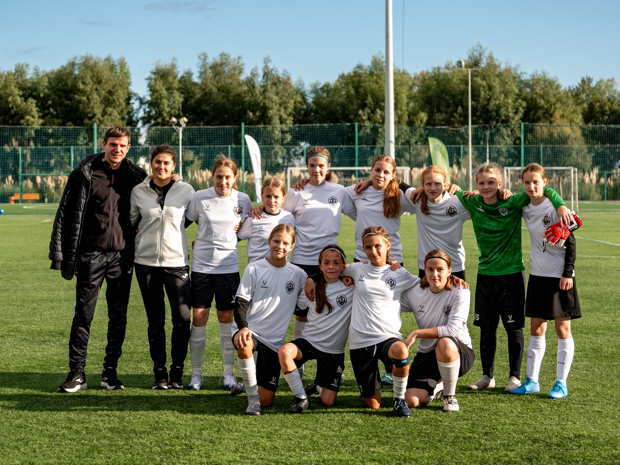 Фестиваль футбола Искра. Девочки. Свадебный и семейный фотограф София Невская