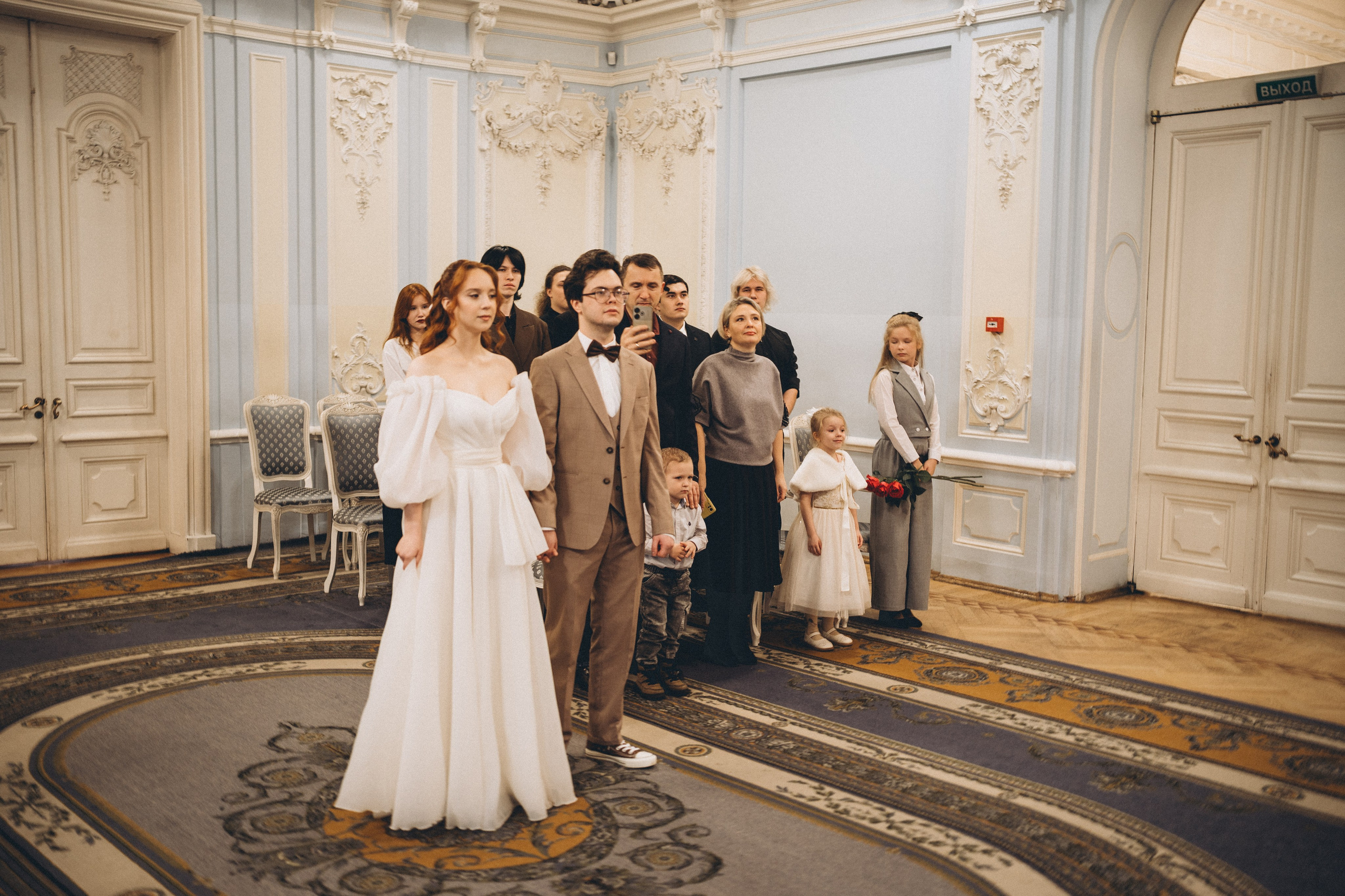 СВАДЕБНАЯ СЬЕМКА ВО ВТОРОМ ДВОРЦЕ С ГОСТЯМИ И ПРОГУЛКА В ТАВРИЧЕСКОМ САДУ. Профессиональный фотограф, Санкт-Петербург — Виктория Богомолова