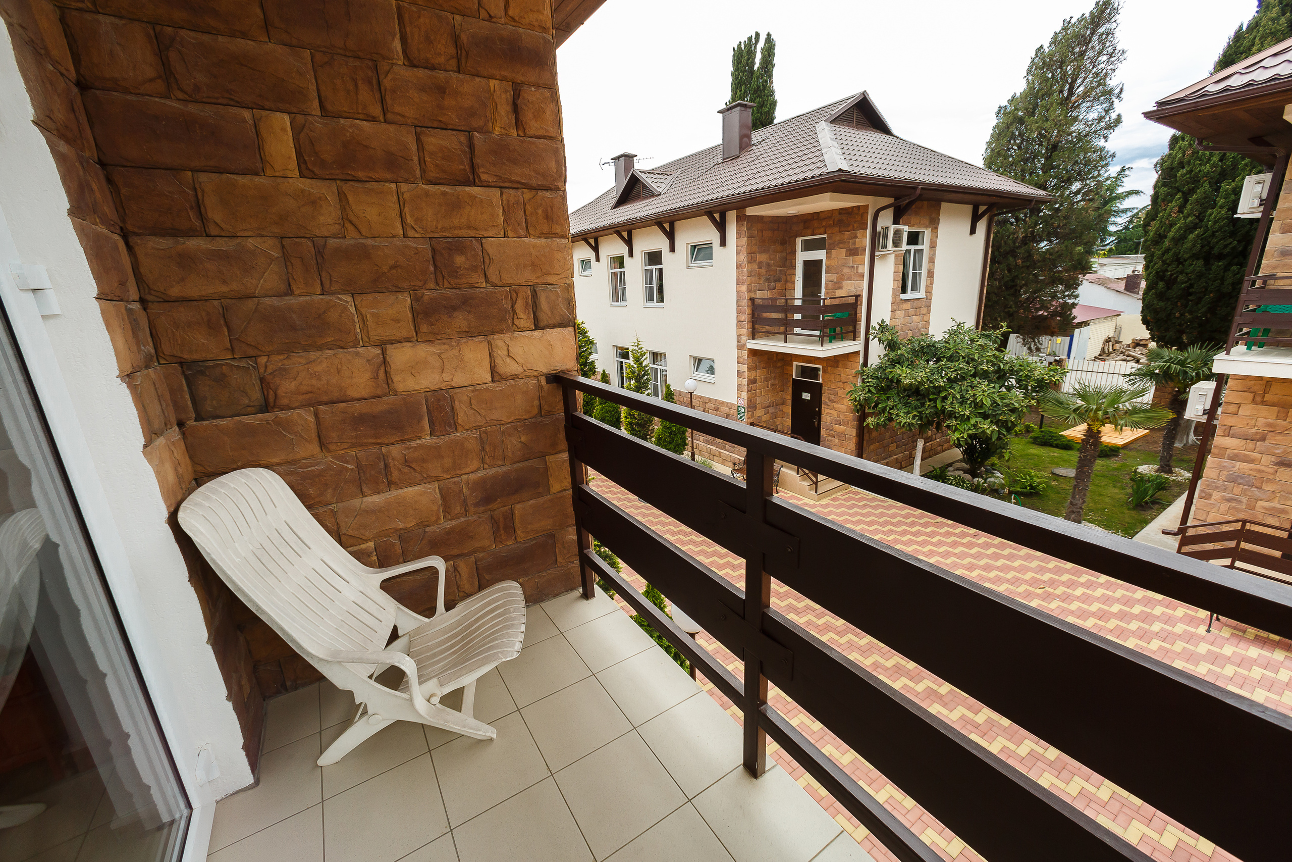 Отель "Саяны". Репортажный и семейный фотограф видеограф в Москве