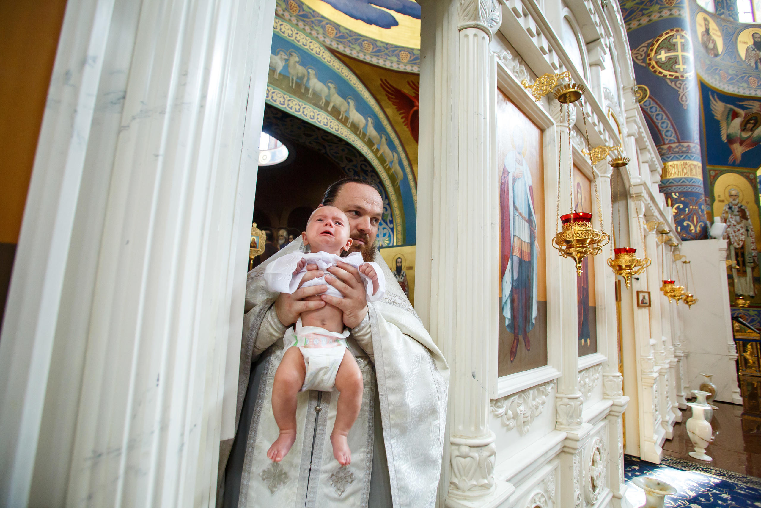 Крещение. Репортажный и семейный фотограф видеограф в Москве