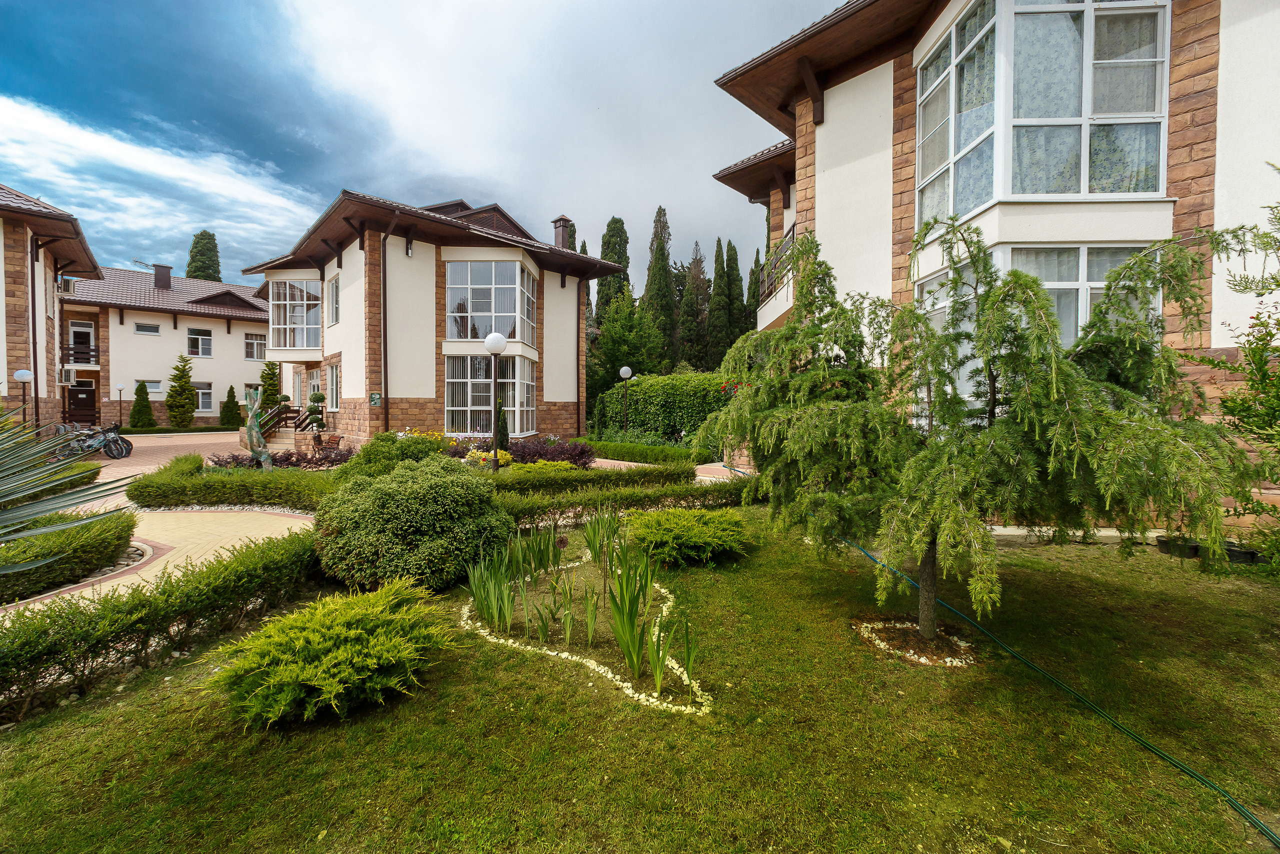 Отель "Саяны". Репортажный и семейный фотограф видеограф в Москве