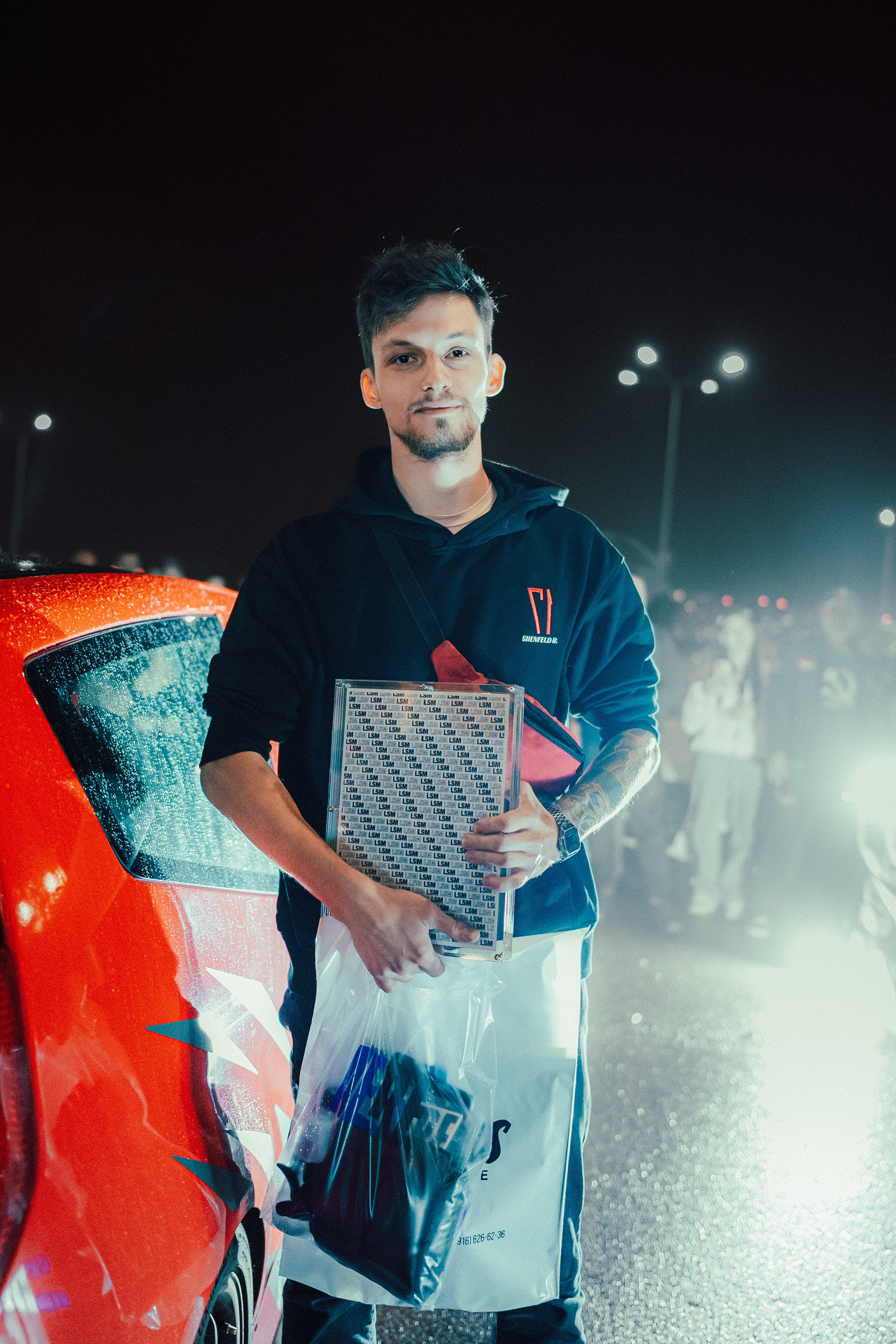 Leroy Car Night 2024. Ilya Foxy — автомобильный фотограф