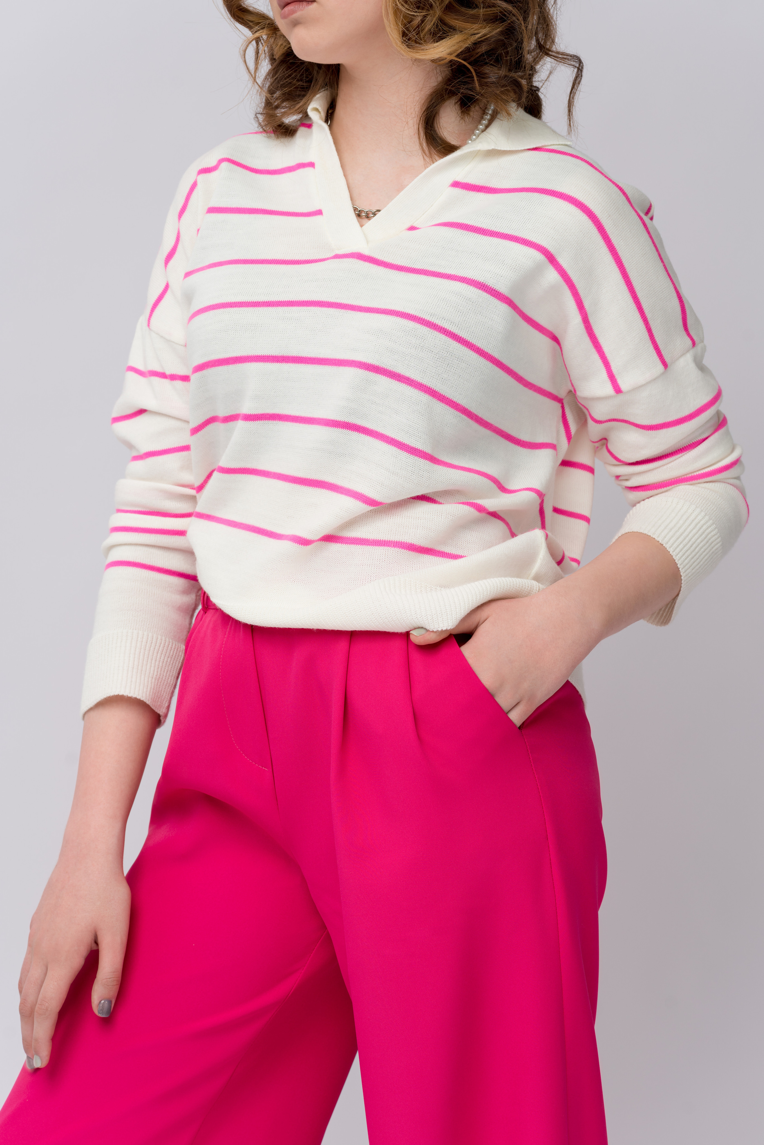 Съемка взрослой одежды на модели сайтов, маркетплейсов, WB, Ozon, Яндекс Маркет и др. Студия коммерческой съемки ХВОЯ