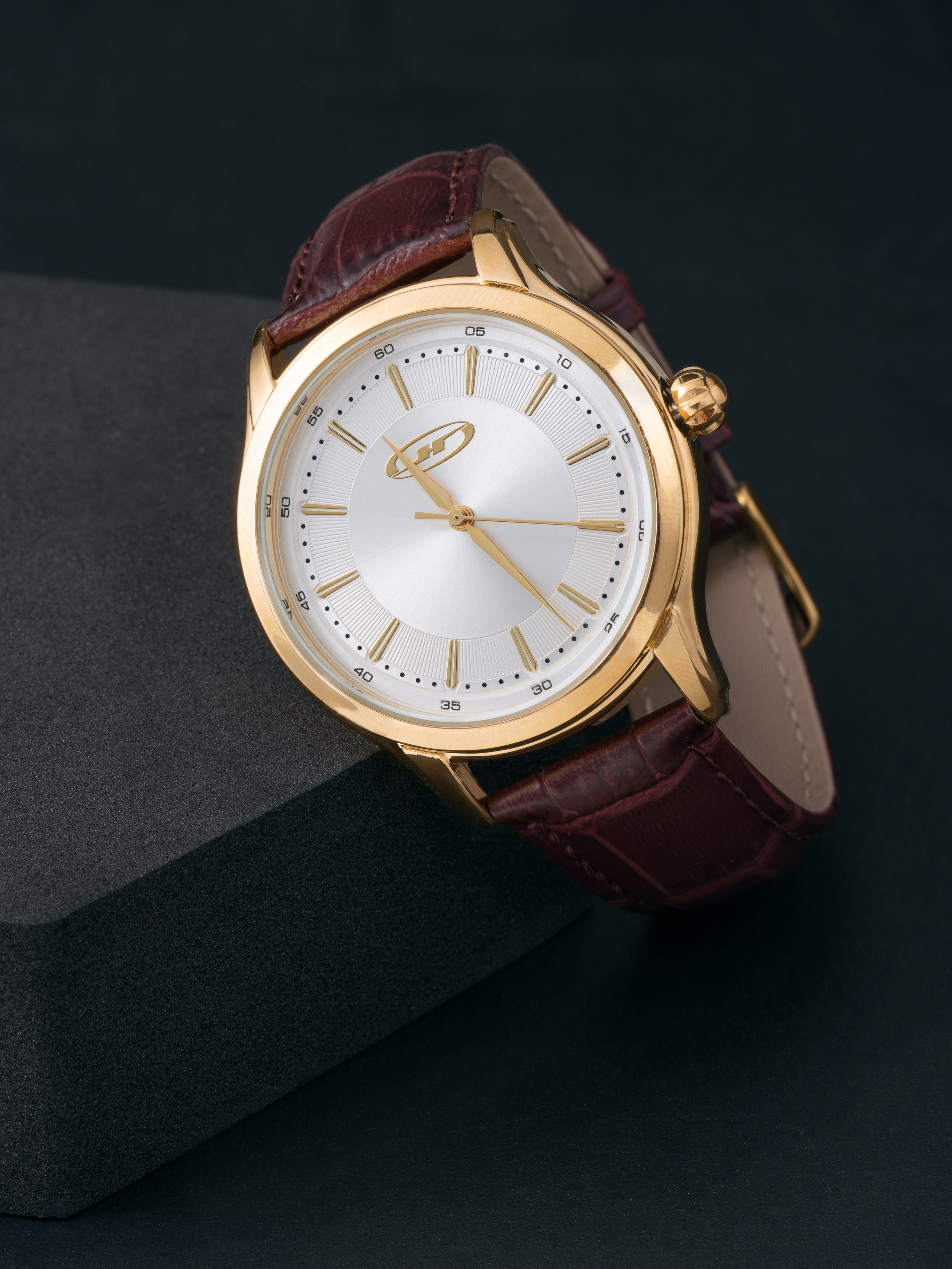 Предметная съемка бижутерии, часов и ювелирных изделий для  каталога, сайта, маркетплейсов. Студия коммерческой съемки ХВОЯ