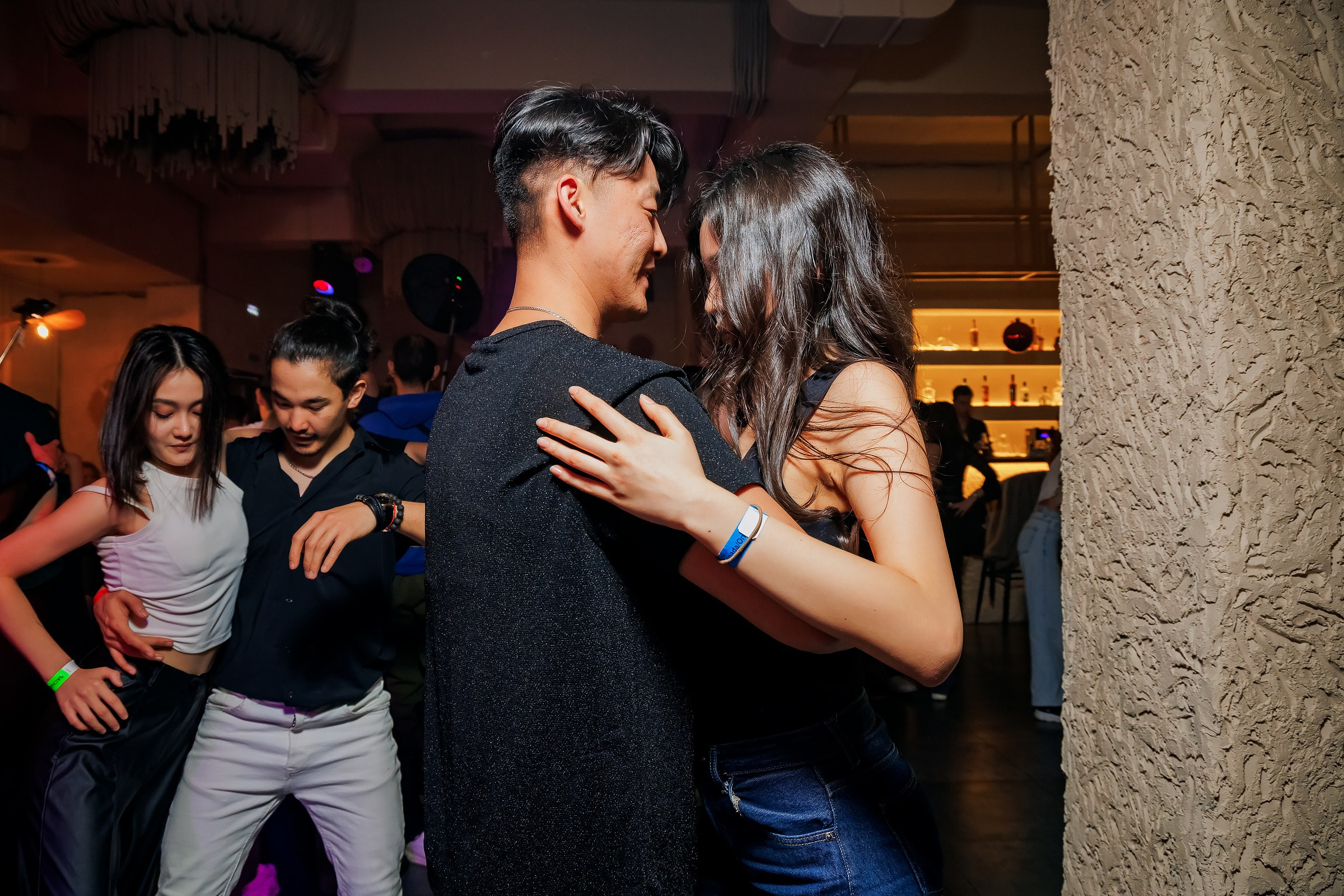 Bachata party. Репортажный фотограф в Алматы Каюпов Сержан