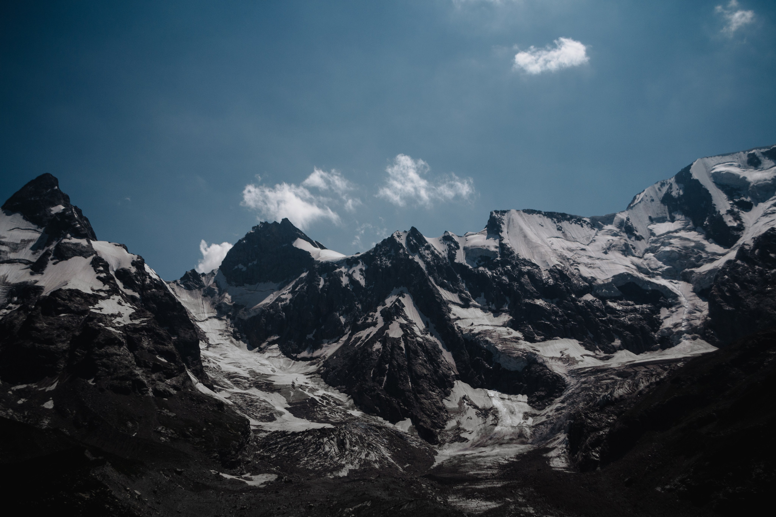 Ущелье Адыл-су | выход с группой. Фотограф Настя | Экспедиции и лайфстайл