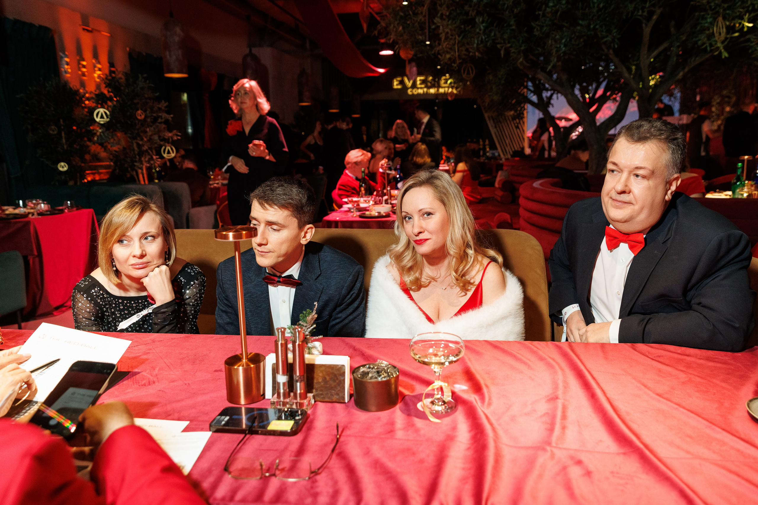 Новогодняя вечеринка клуба «Деньги»