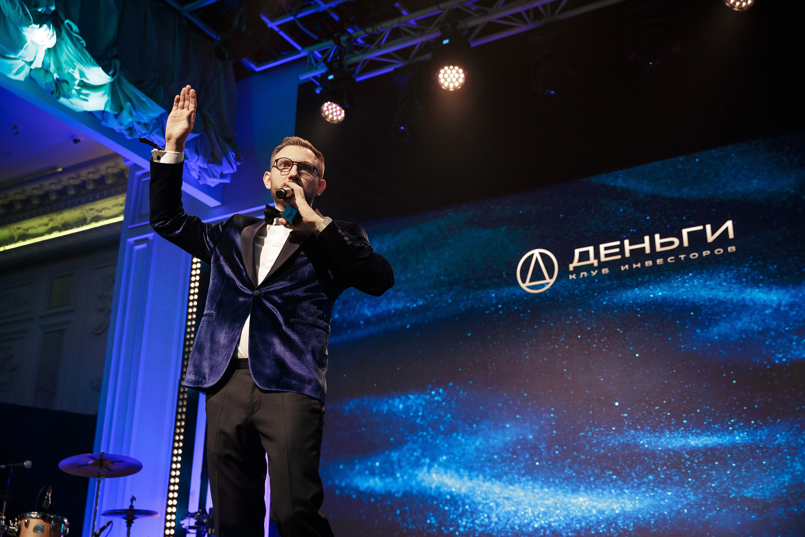 День рождения клуба «Деньги» 6 лет 2025. Репортажный Фотограф Александр Назаров. Москва и М.О