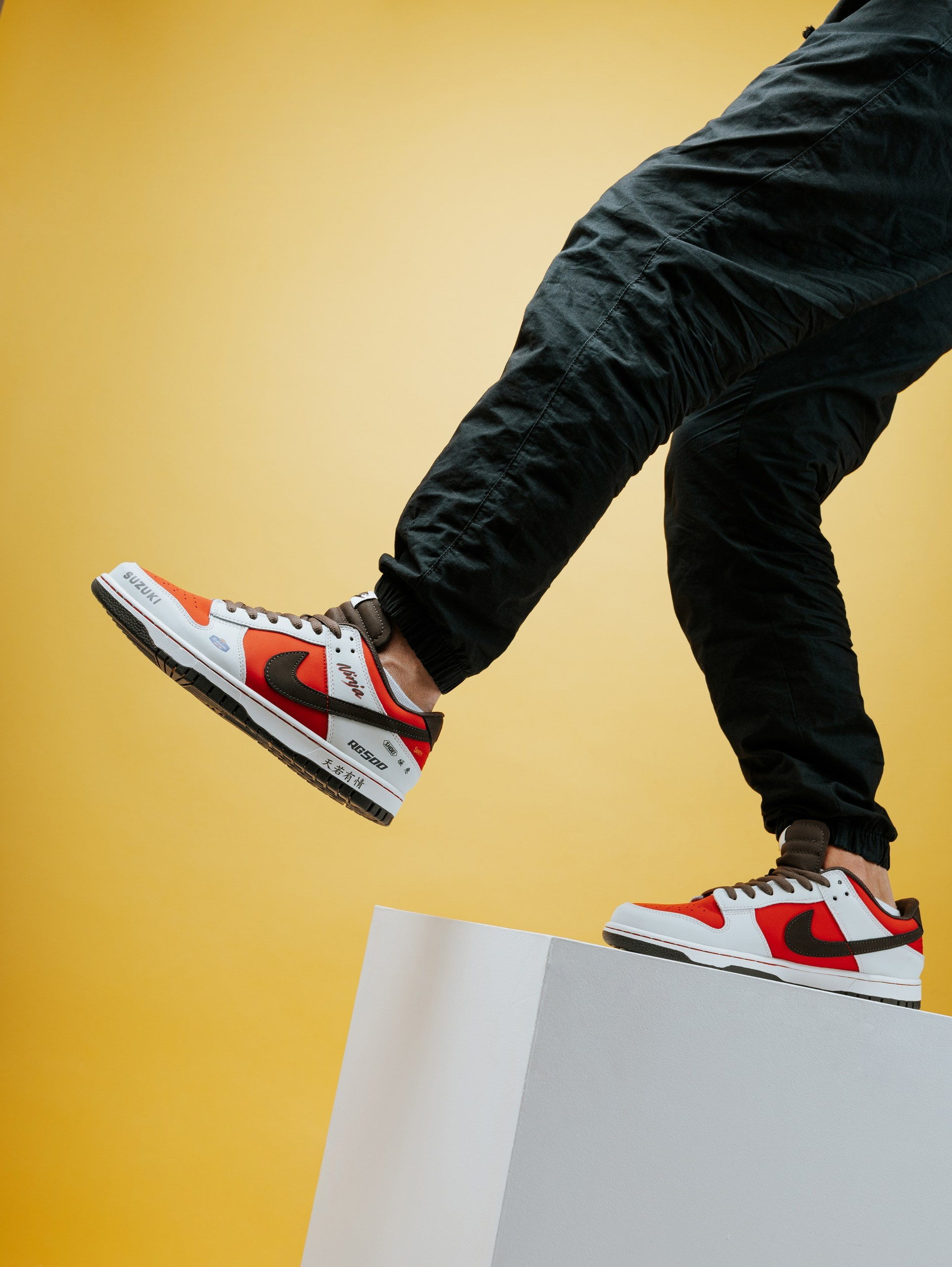 Wolf Steps. Коммерческий и некоммерческий фотограф в Алматы Сланбек Адиль