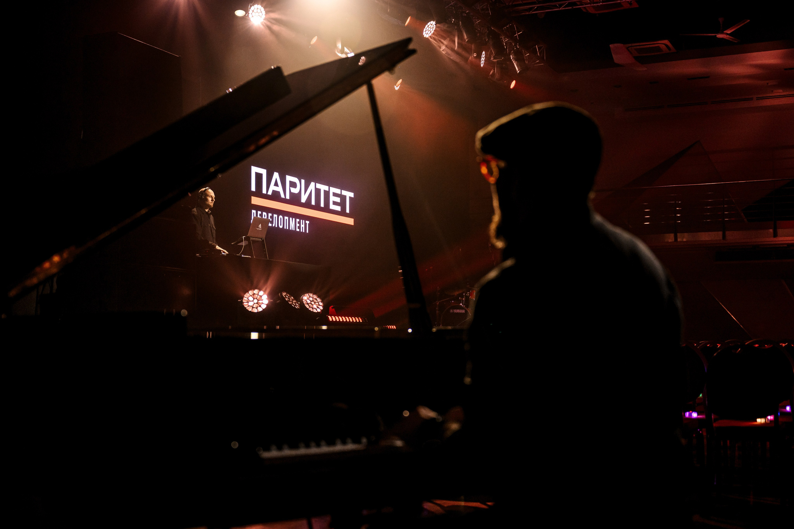 ПАРИТЕТ. Максим Комаров — Профессиональный фотограф