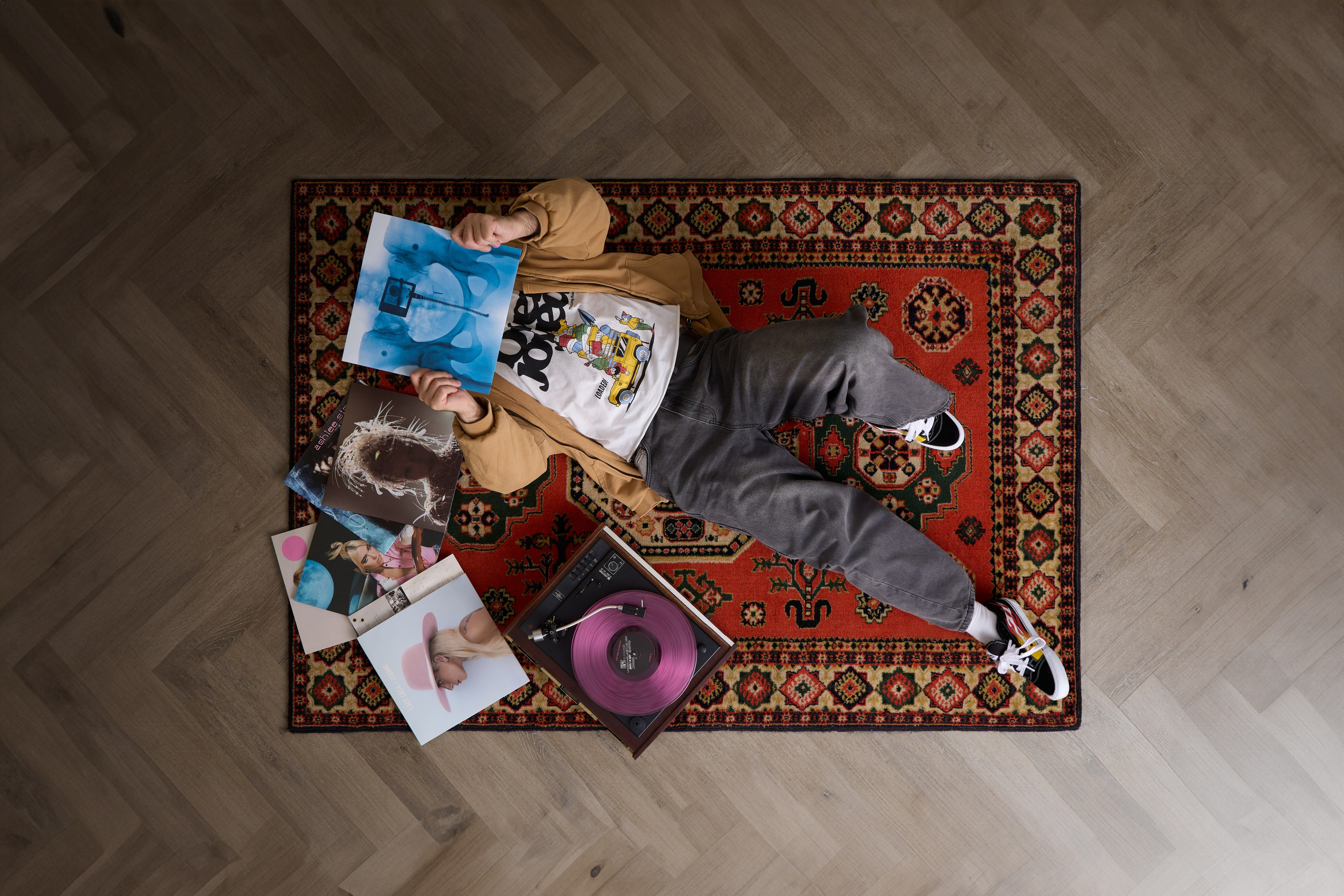 Мusic Verse. Фотограф в Санкт-Петербурге модельные тесты каталоги бренды лук бук