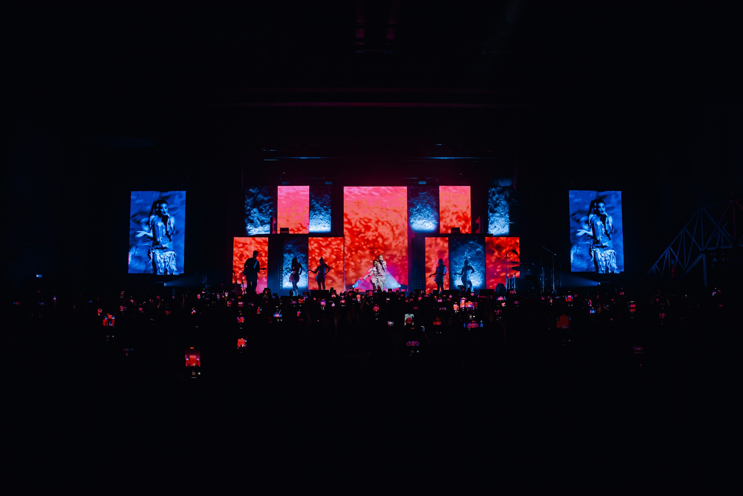 Katya Adushkina / 2023. OOPS