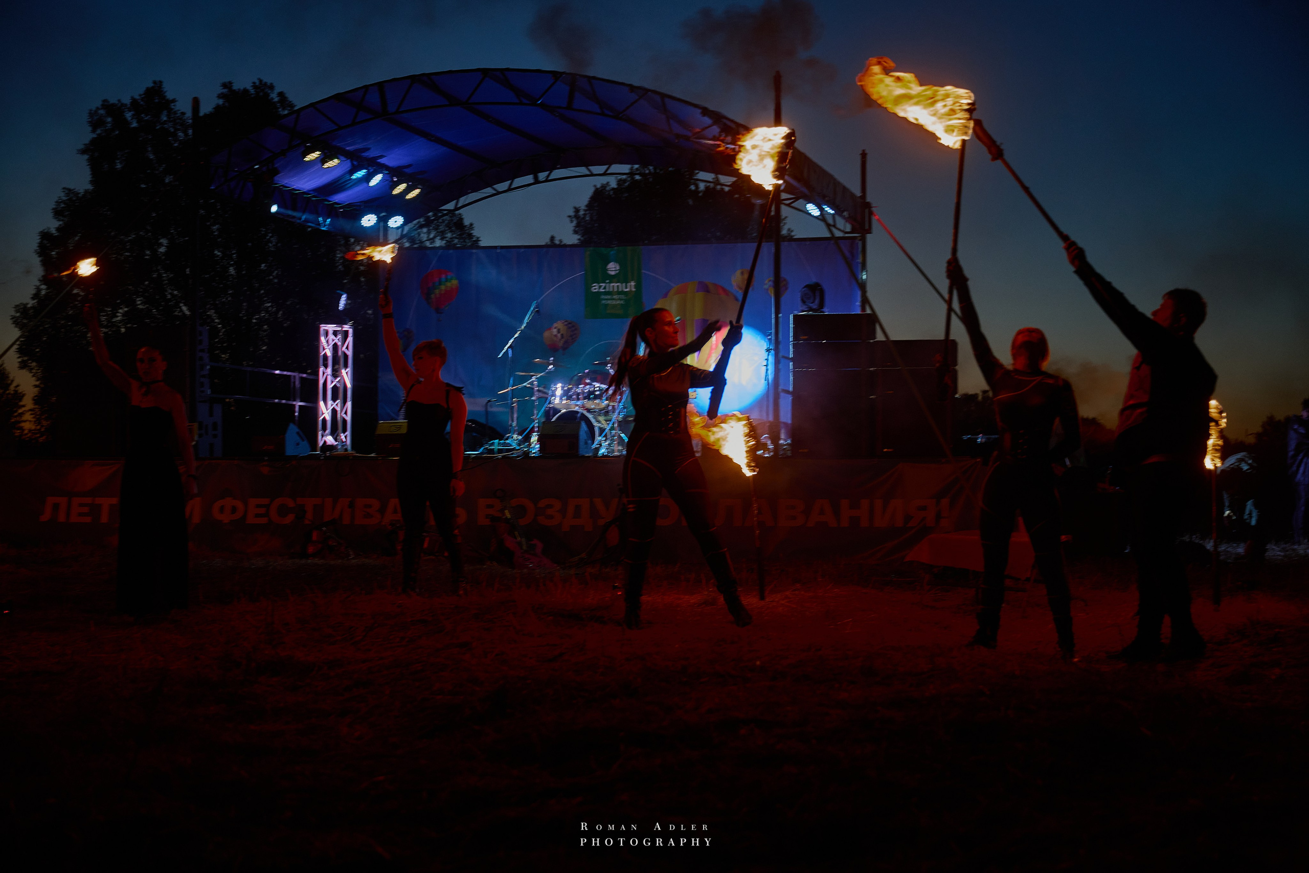 Фестиваль воздухоплавания «Золотое кольцо России». Фотограф Роман Адлер