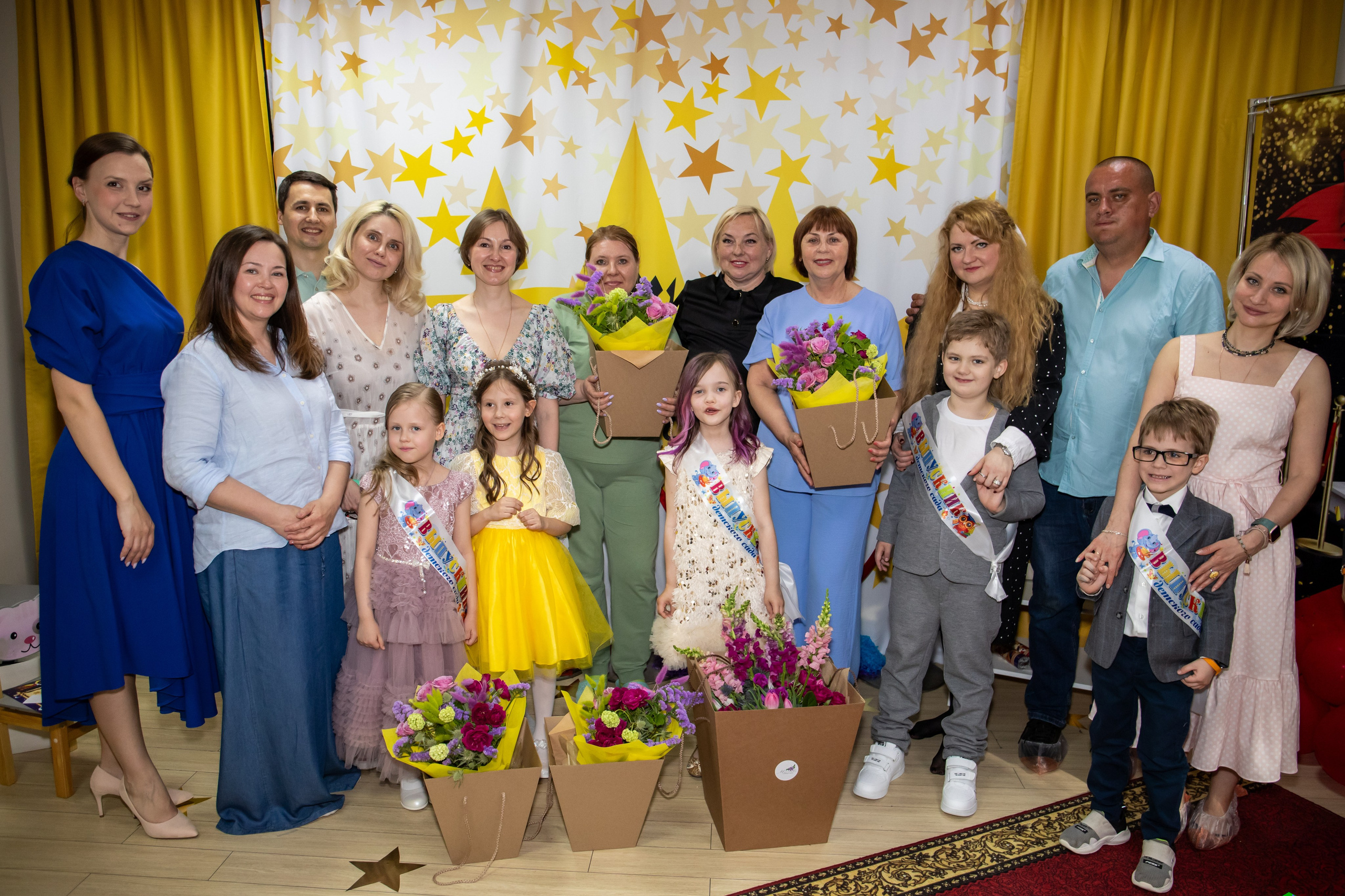 Утренник дет сад. Свадебный и семейный фотограф в Москве Мила Широких